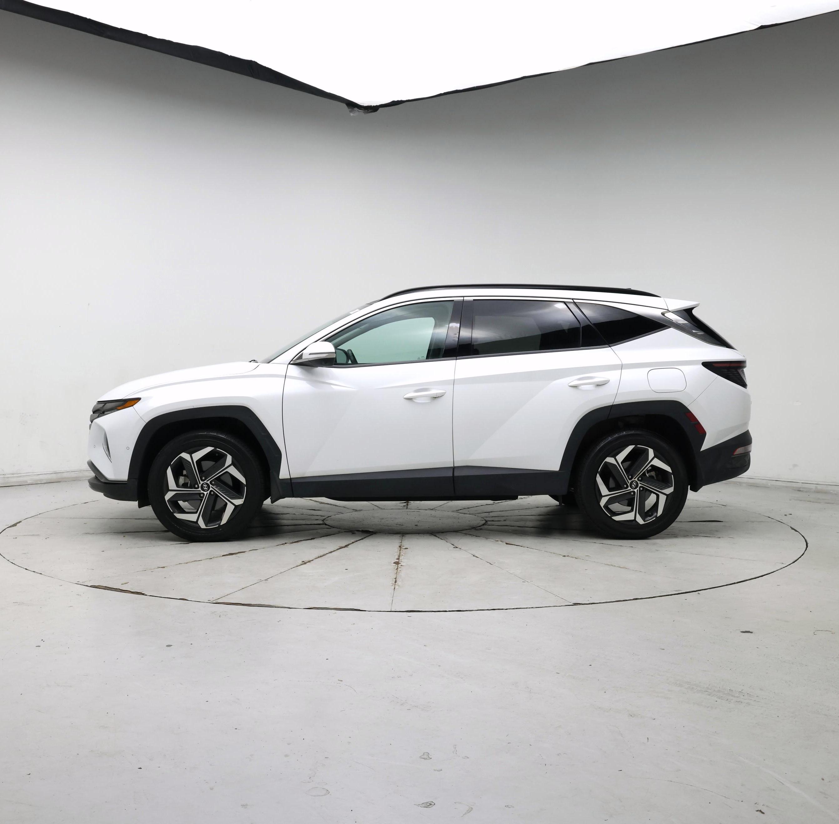 Thumbnail: 2022 Hyundai Tucson - 3