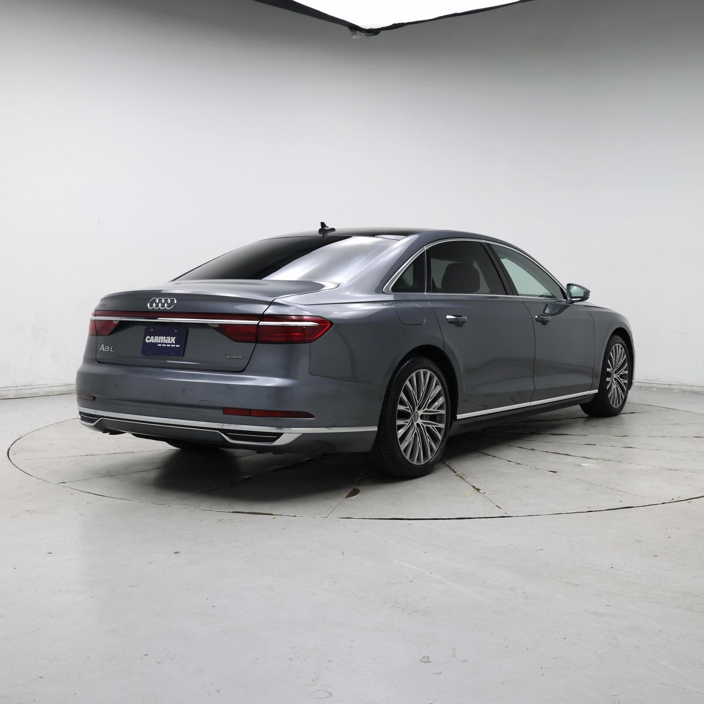 Thumbnail: 2019 Audi A8 - 8