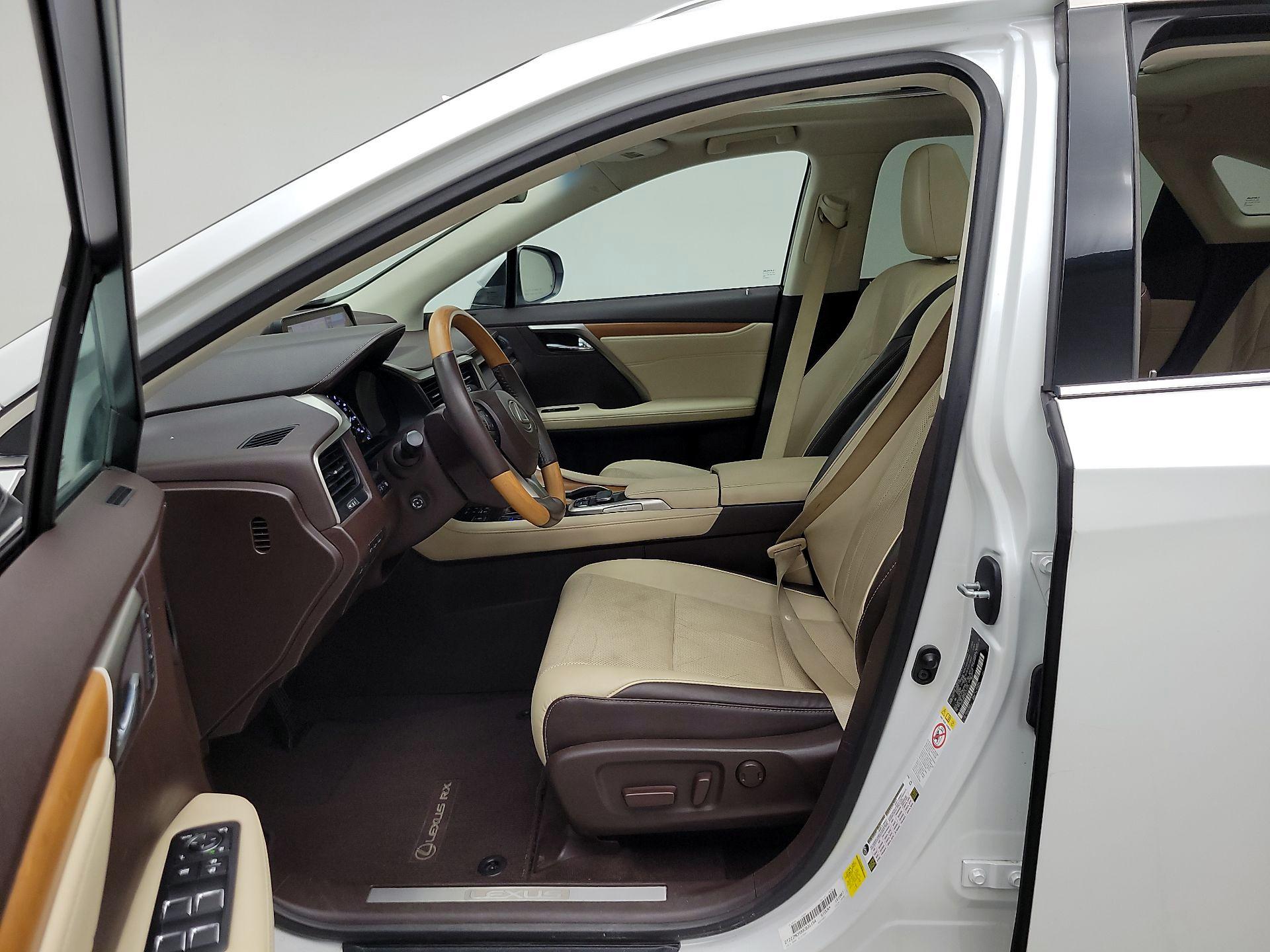 Thumbnail: 2016 Lexus RX - 11