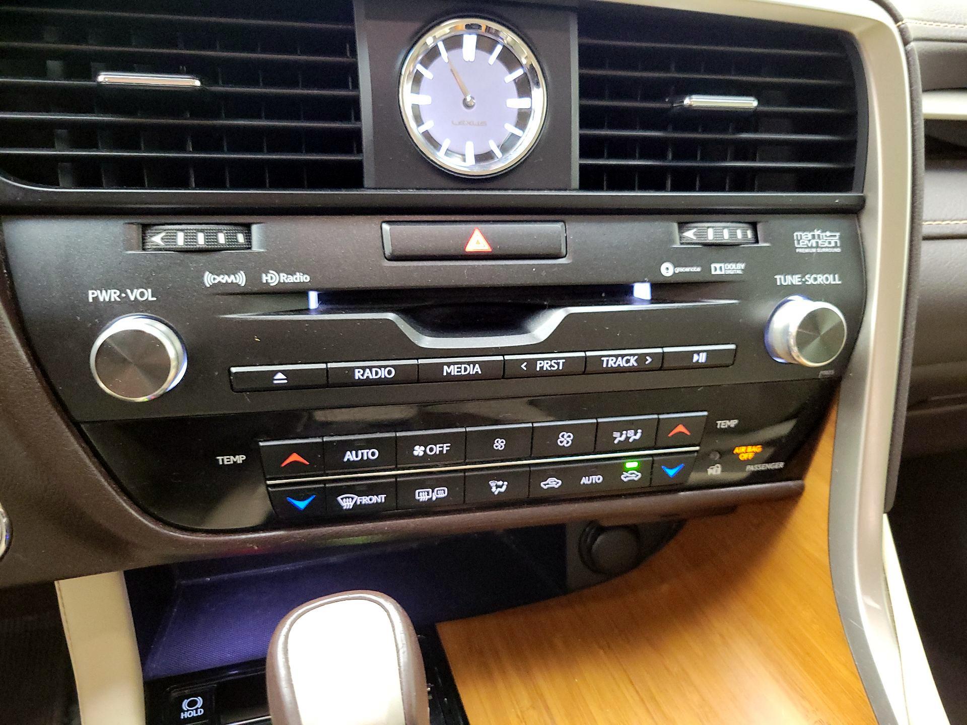Thumbnail: 2016 Lexus RX - 17