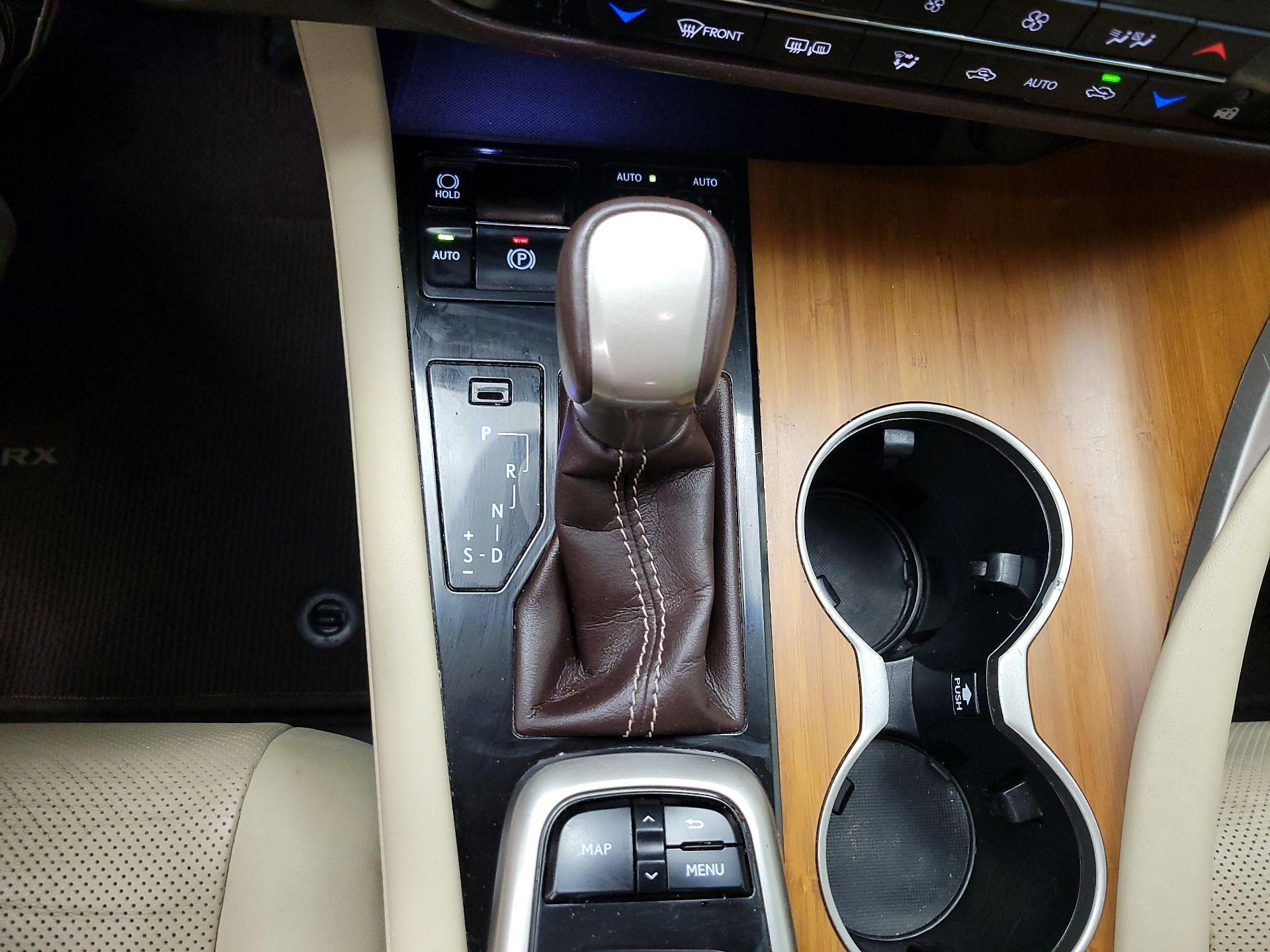 Thumbnail: 2016 Lexus RX - 18