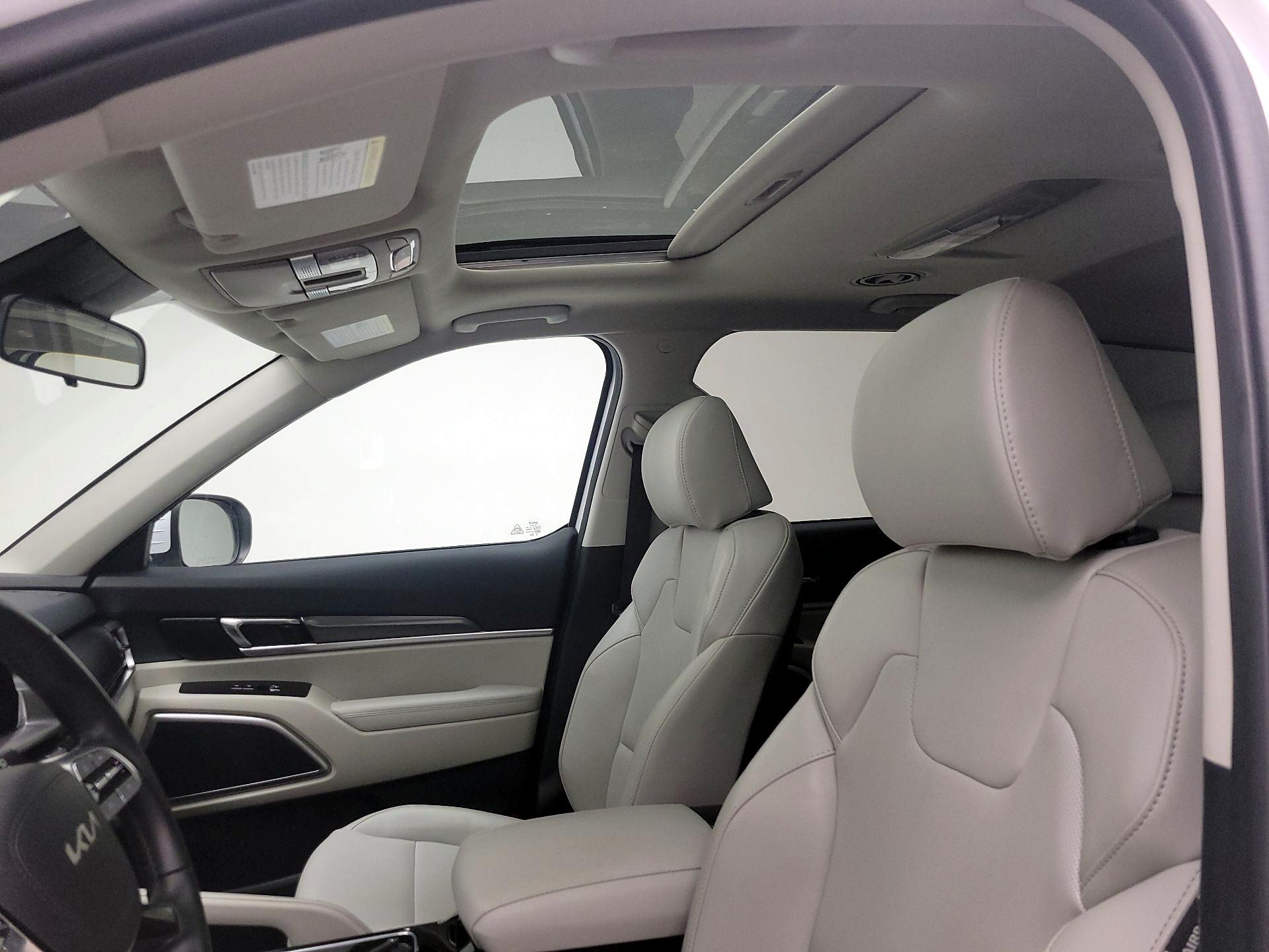 Thumbnail: 2024 Kia Telluride - 20