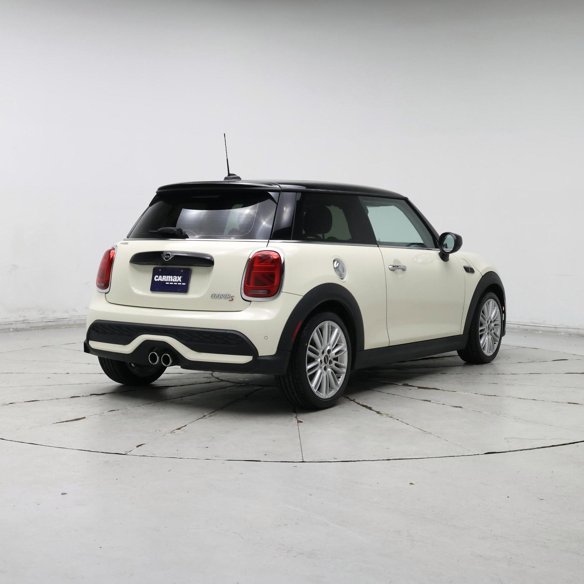 Thumbnail: 2023 MINI Cooper Hardtop - 8