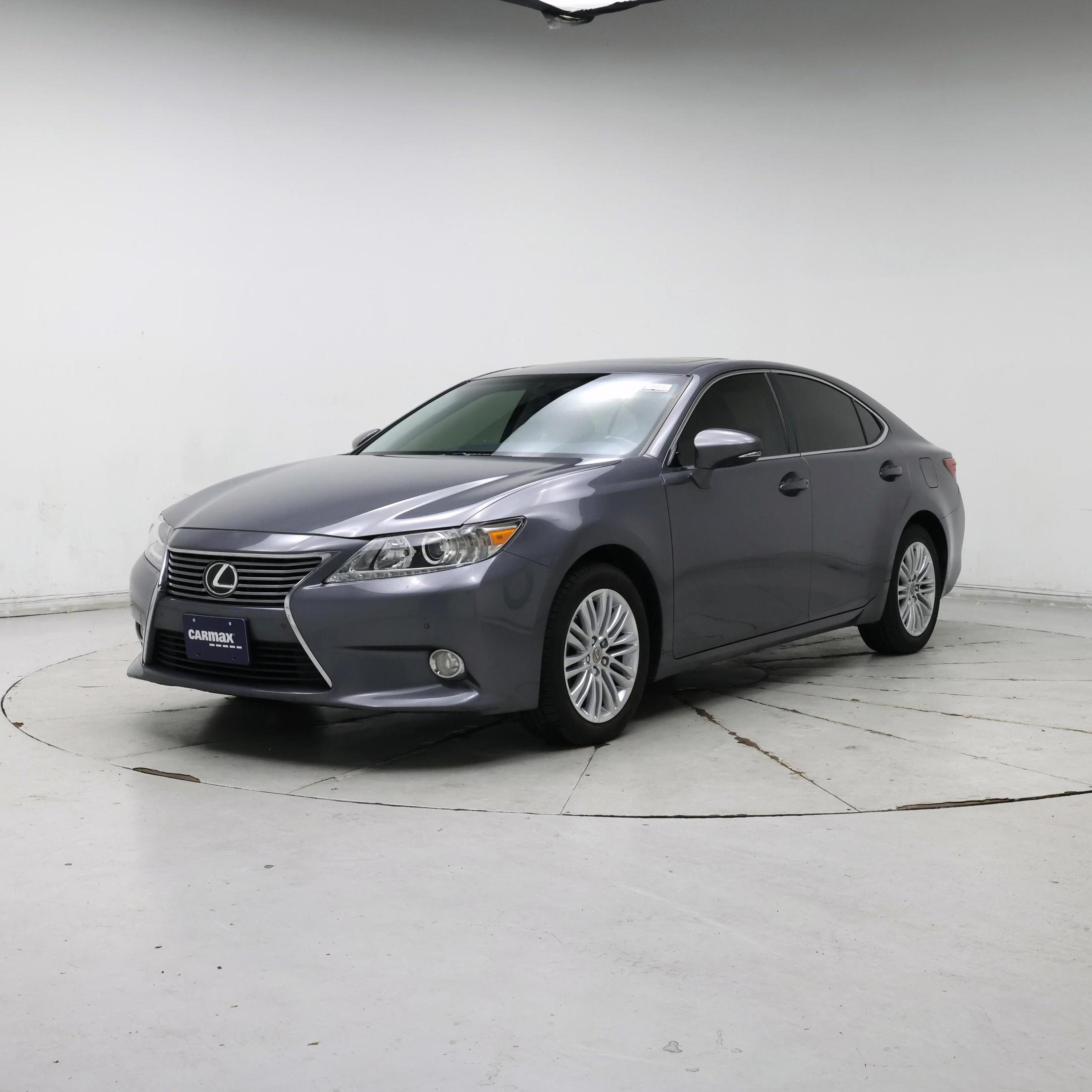 Thumbnail: 2015 Lexus ES - 4
