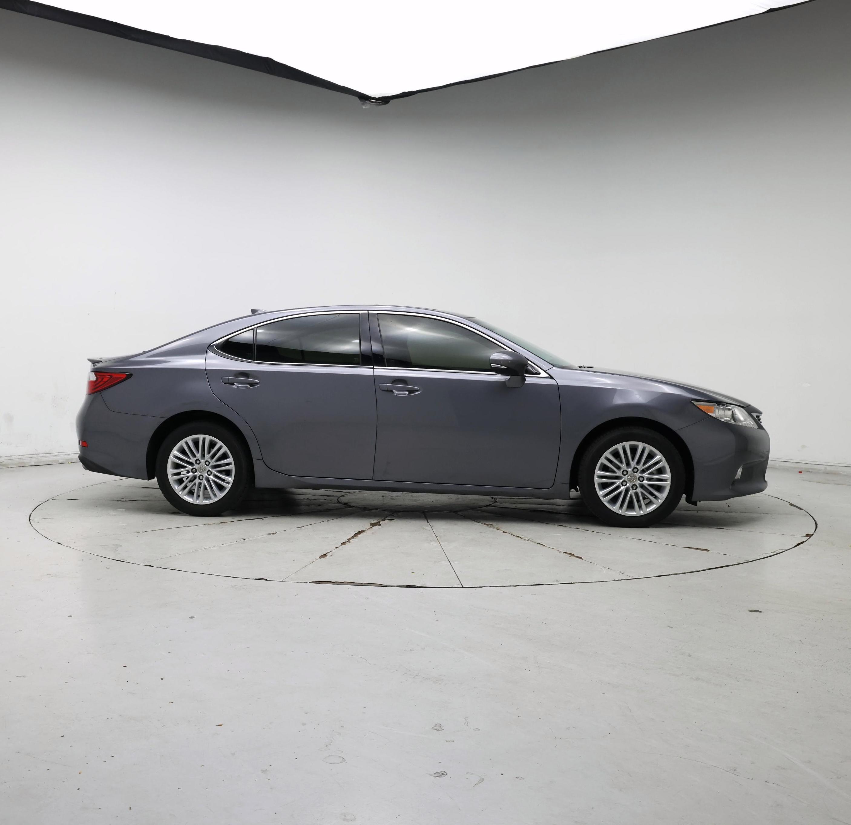 Thumbnail: 2015 Lexus ES - 7