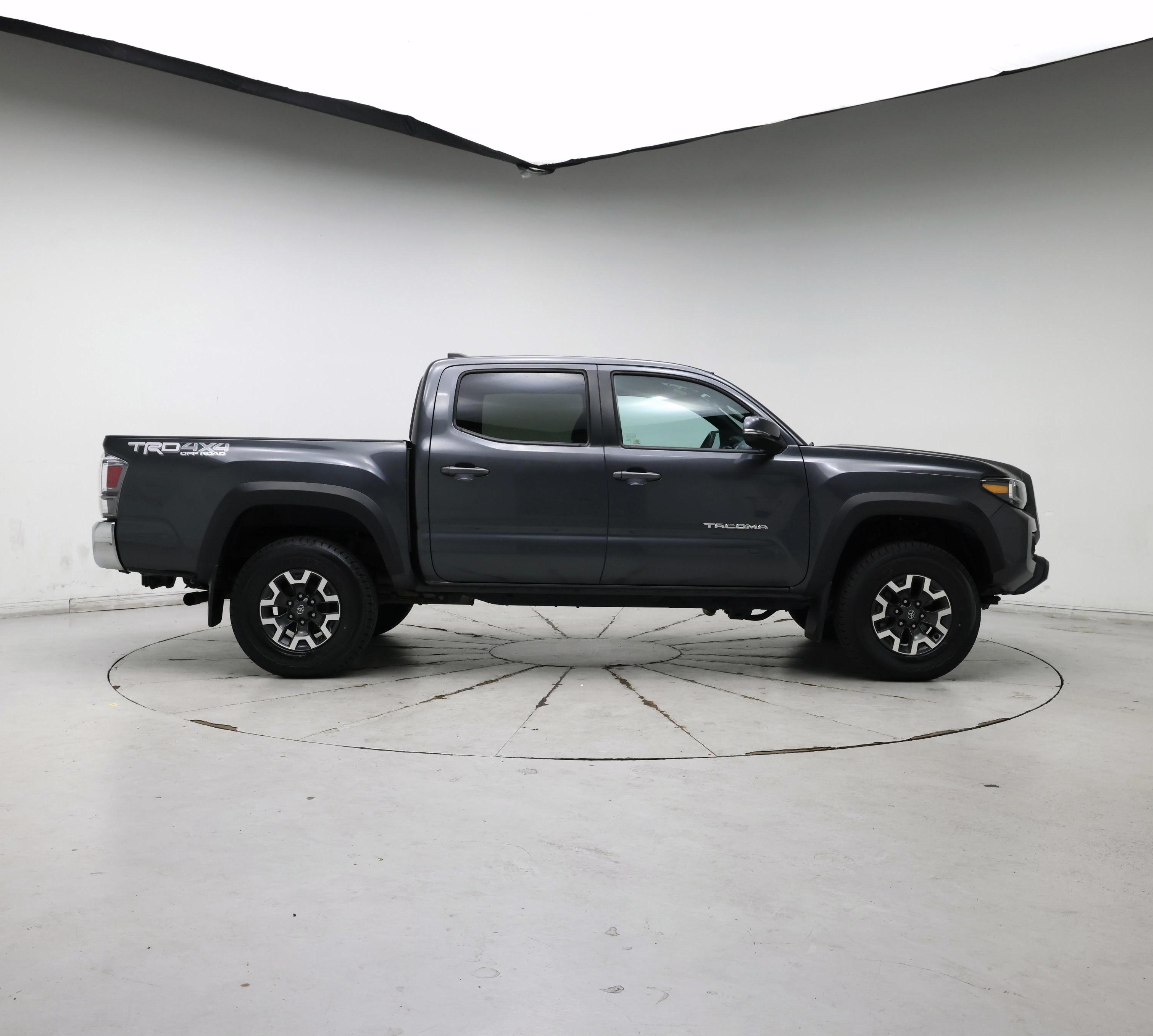 Thumbnail: 2021 Toyota Tacoma - 7
