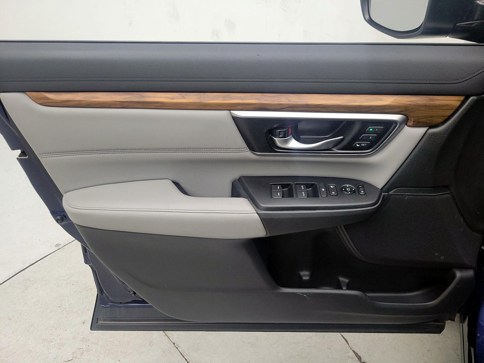 Thumbnail: 2019 Honda CR-V - 12