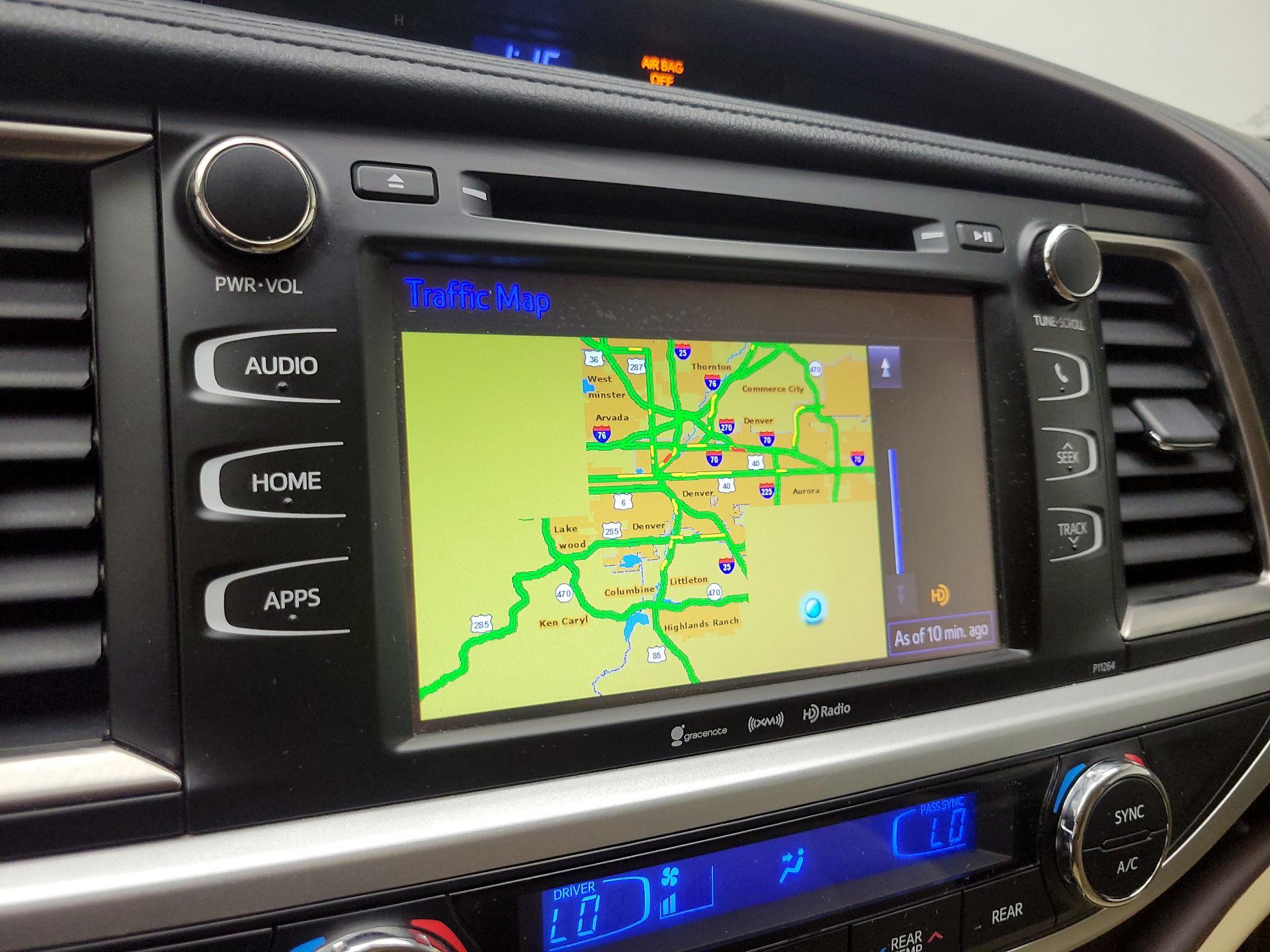 Thumbnail: 2016 Toyota Highlander - 14