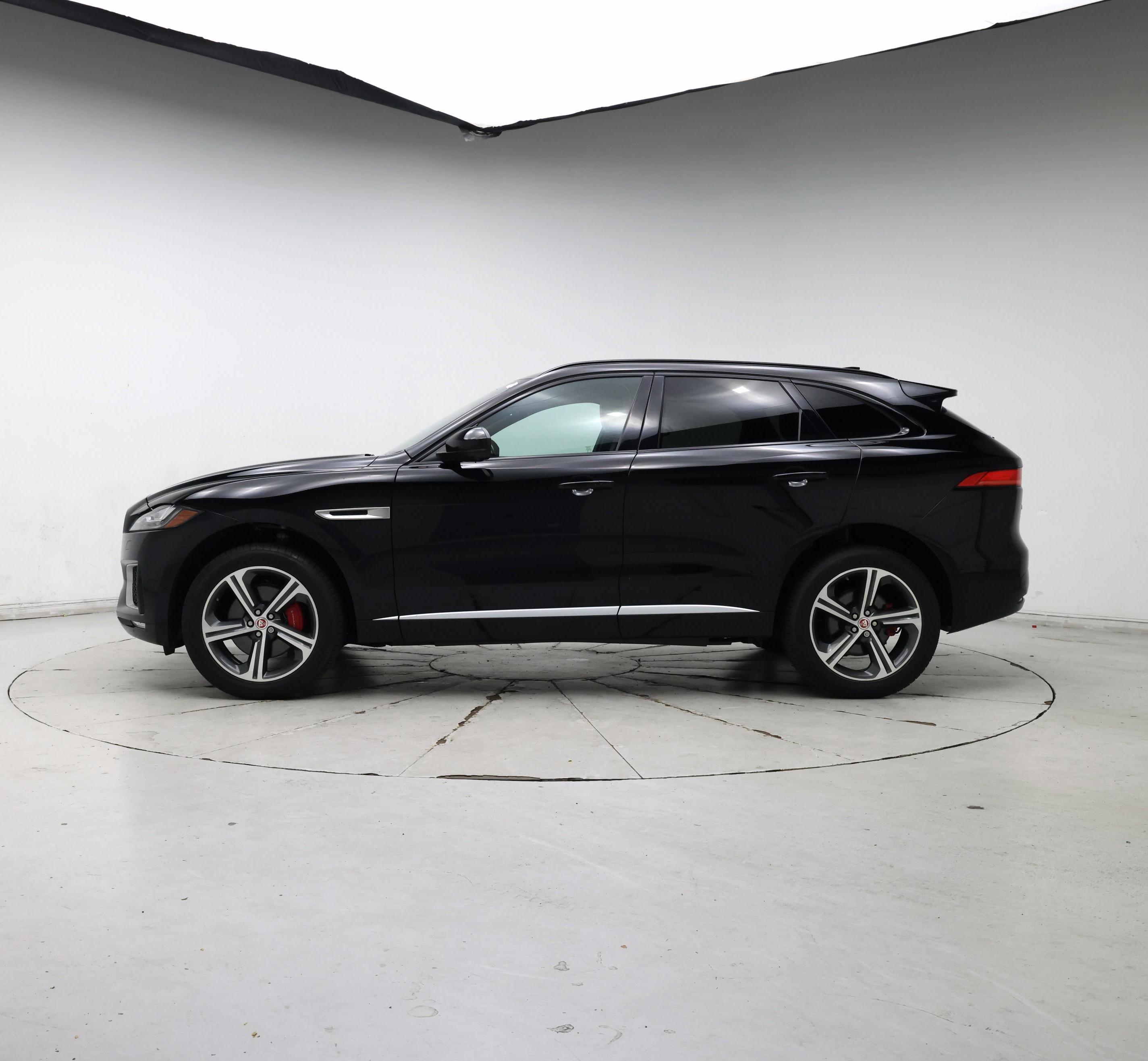 Thumbnail: 2018 Jaguar F-Pace - 3