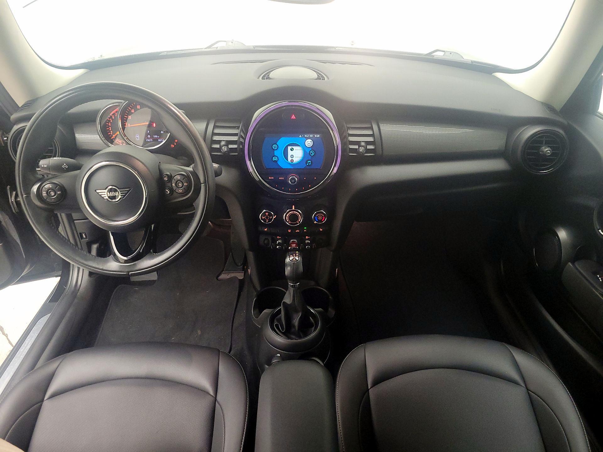 Thumbnail: 2019 MINI Cooper Hardtop - 9