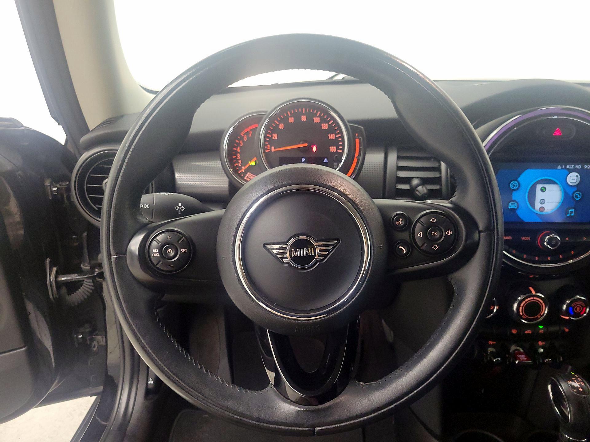 Thumbnail: 2019 MINI Cooper Hardtop - 10