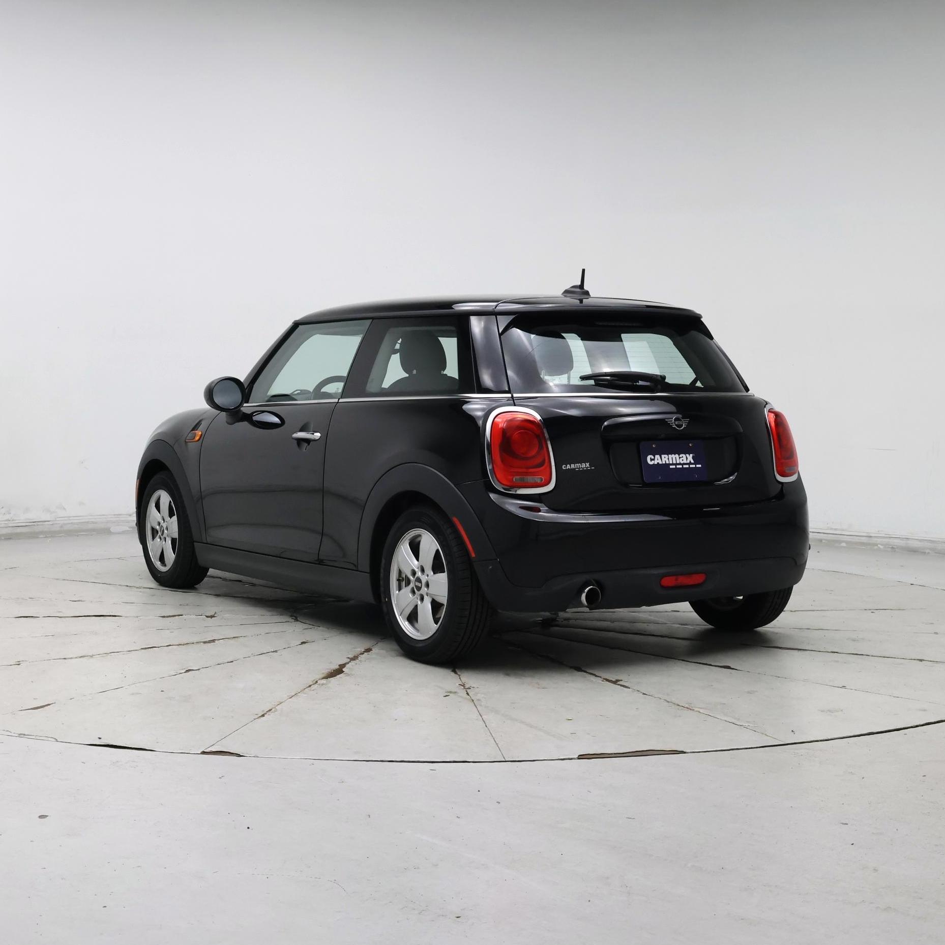 Thumbnail: 2019 MINI Cooper Hardtop - 2
