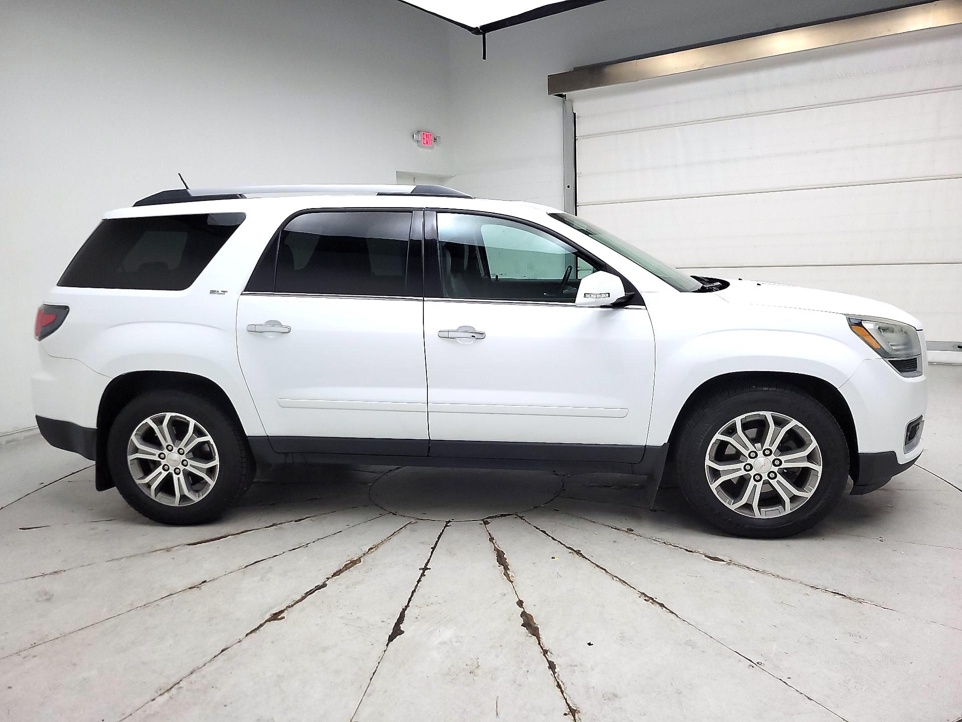 Thumbnail: 2016 GMC Acadia - 4