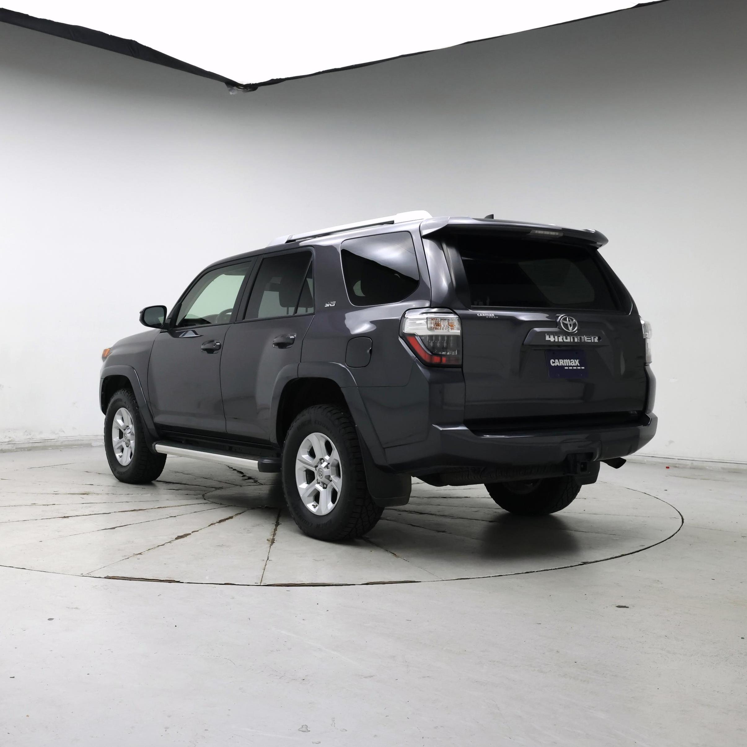 Thumbnail: 2018 Toyota 4Runner - 2