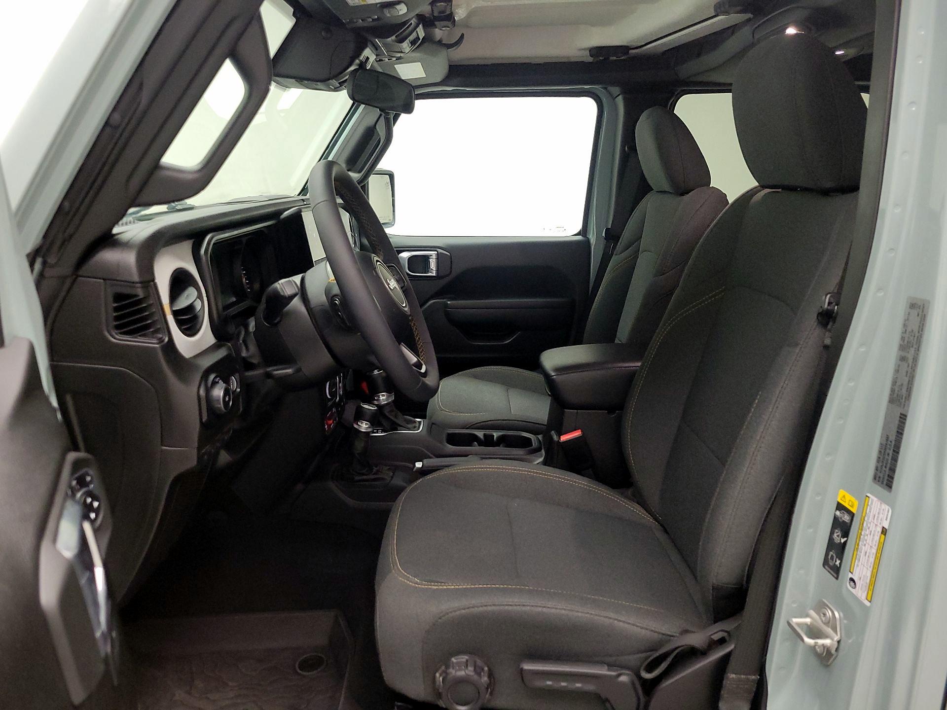 Thumbnail: 2024 Jeep Wrangler - 11