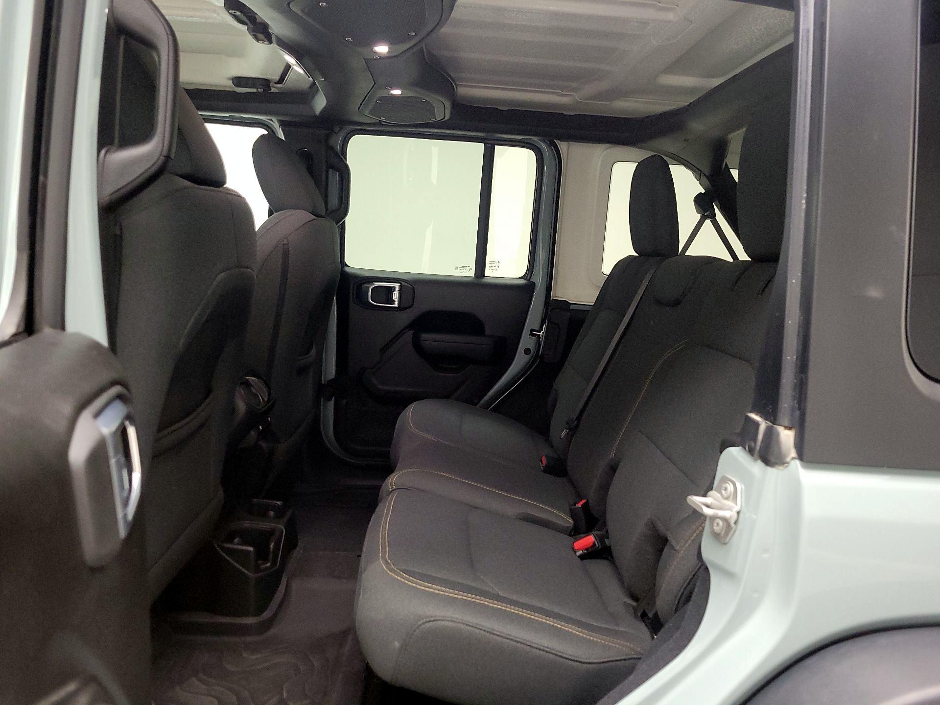 Thumbnail: 2024 Jeep Wrangler - 19