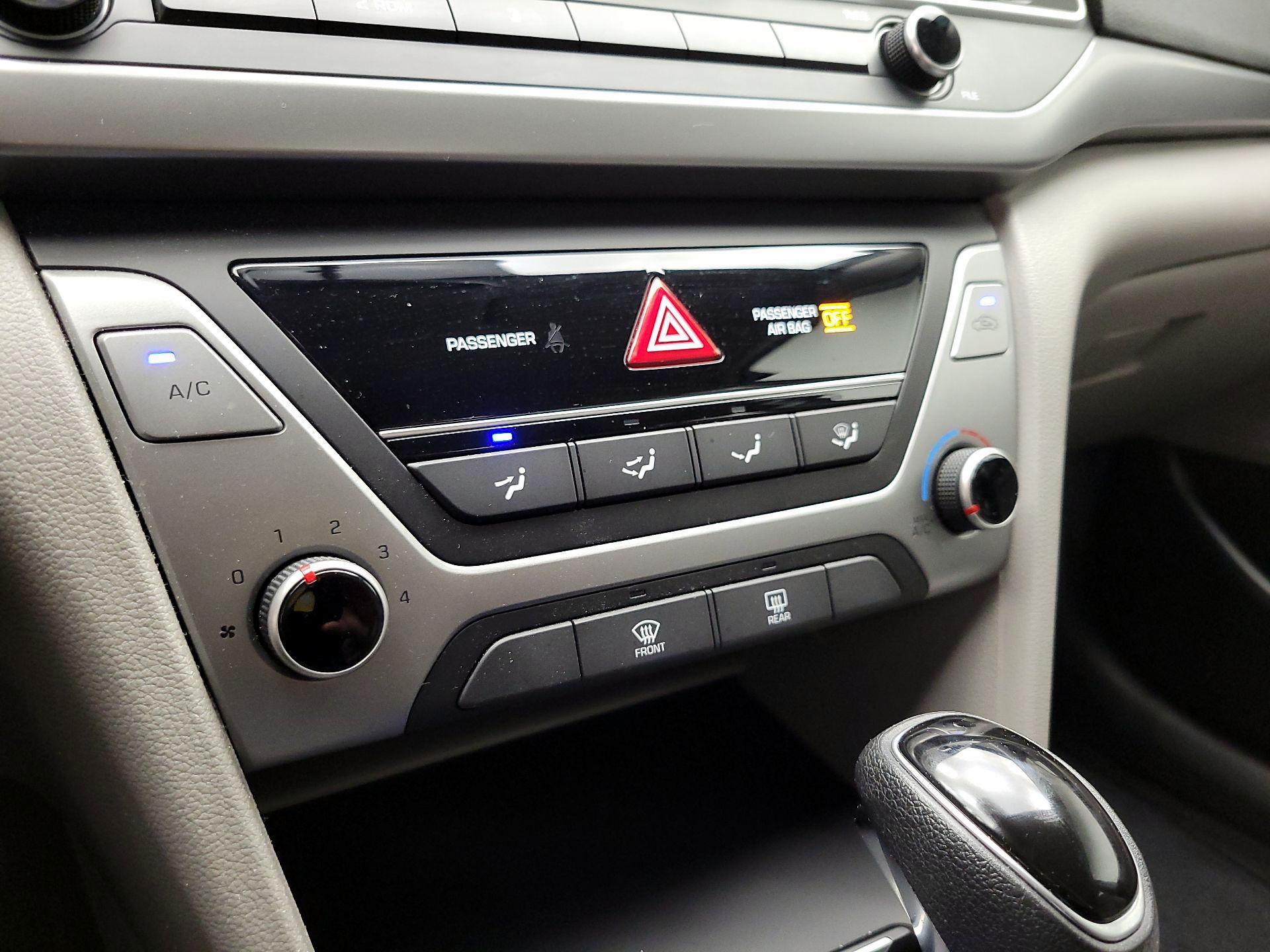 Thumbnail: 2018 Hyundai Elantra - 13