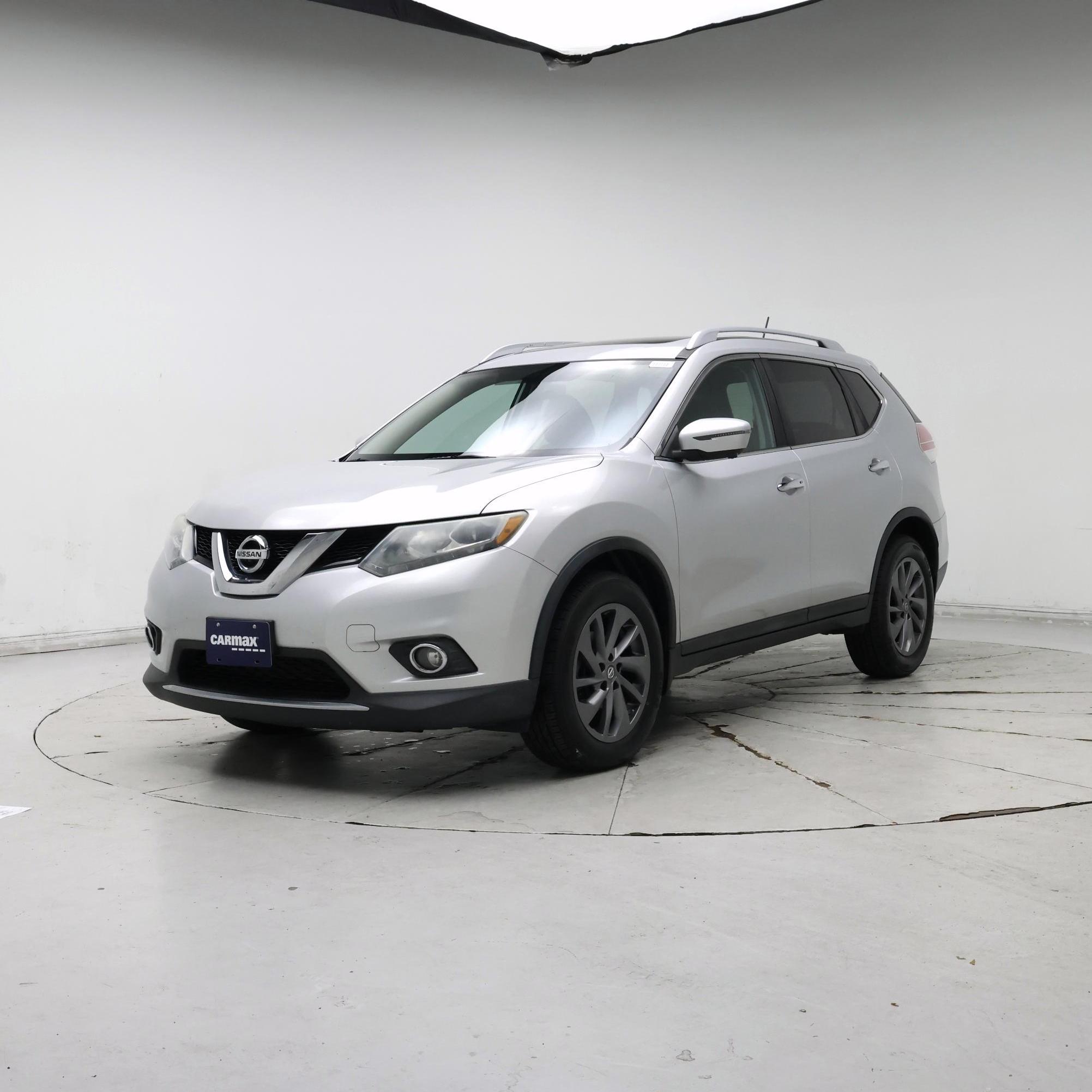Thumbnail: 2016 Nissan Rogue - 4