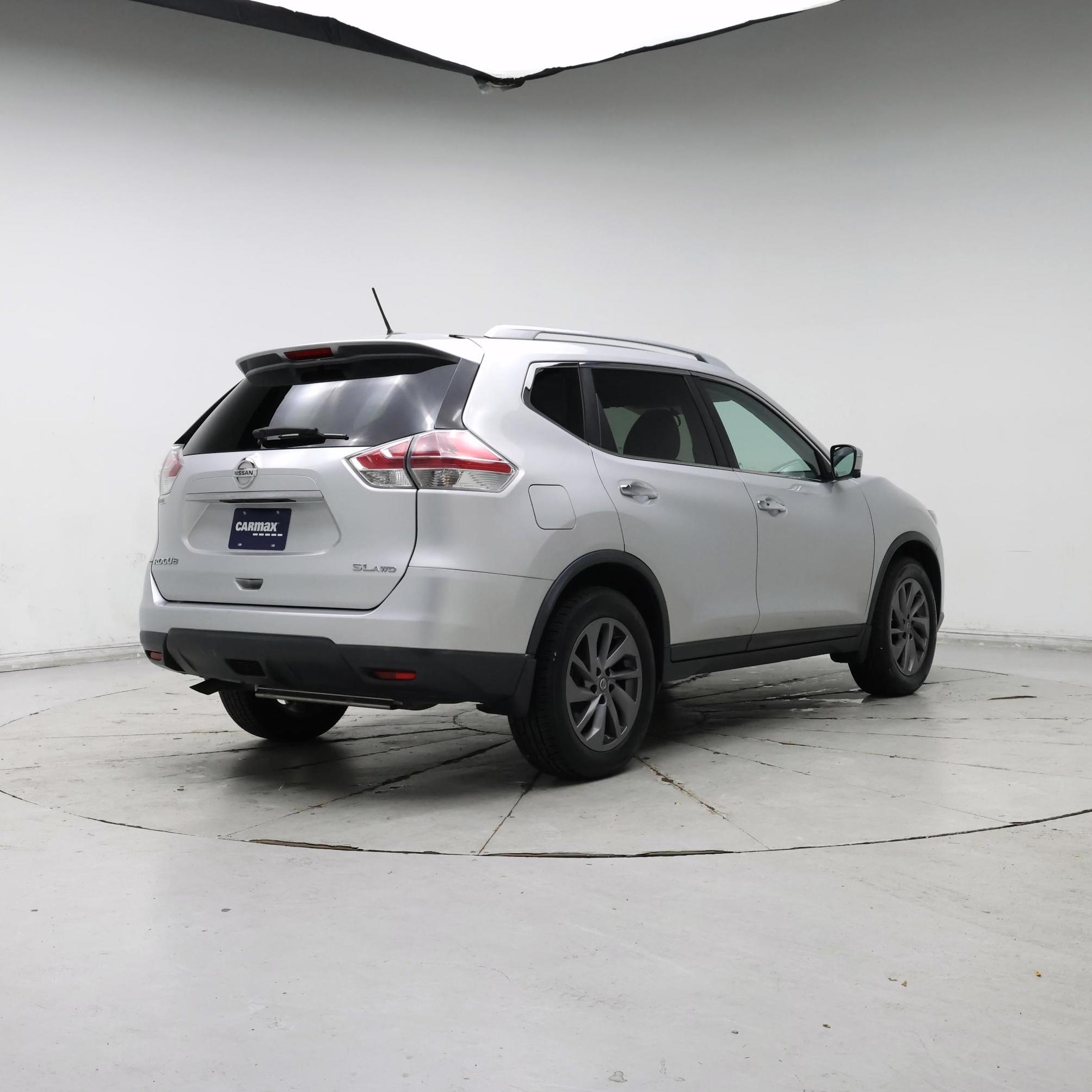 Thumbnail: 2016 Nissan Rogue - 8