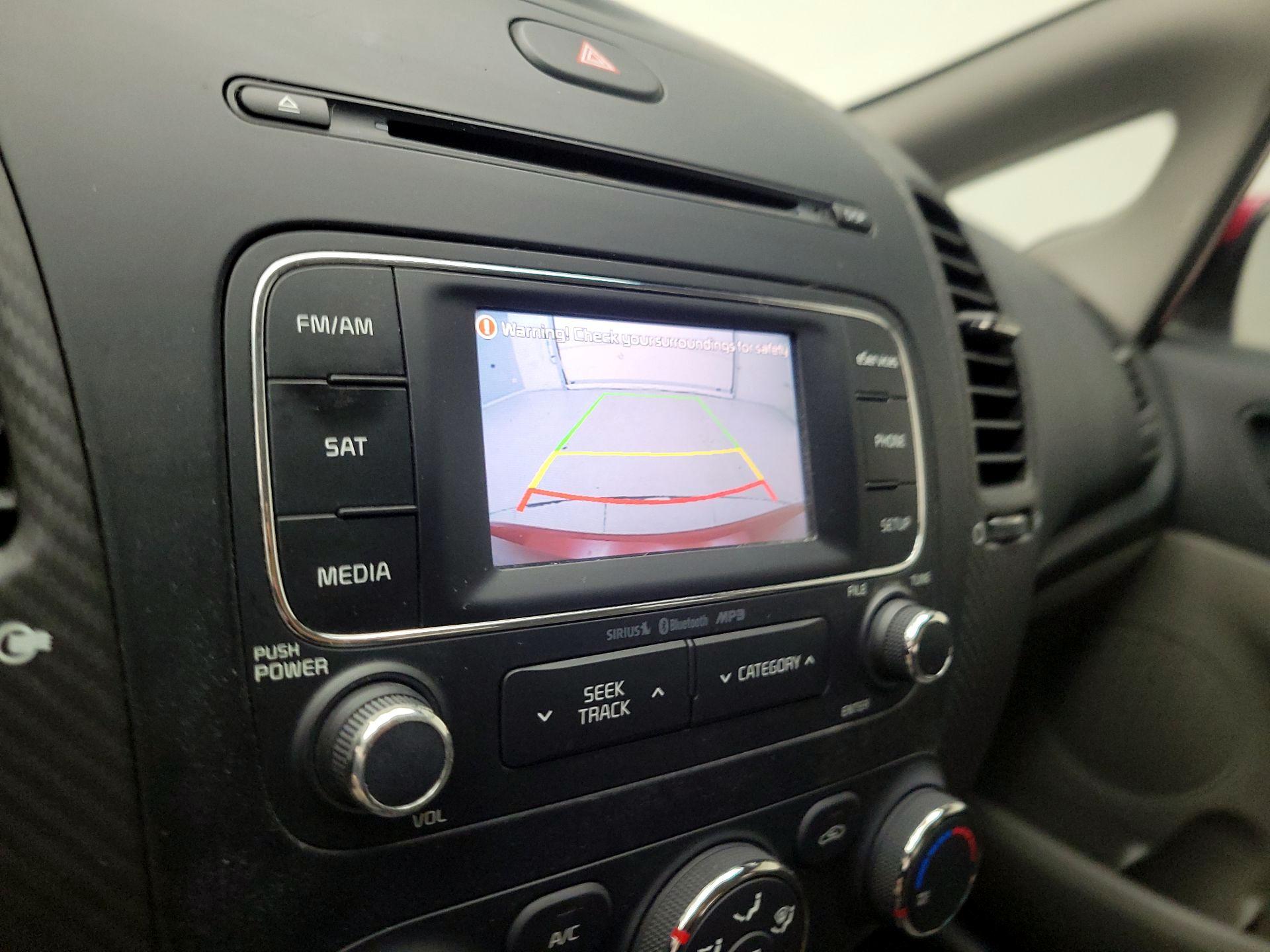 Thumbnail: 2014 Kia Forte - 14