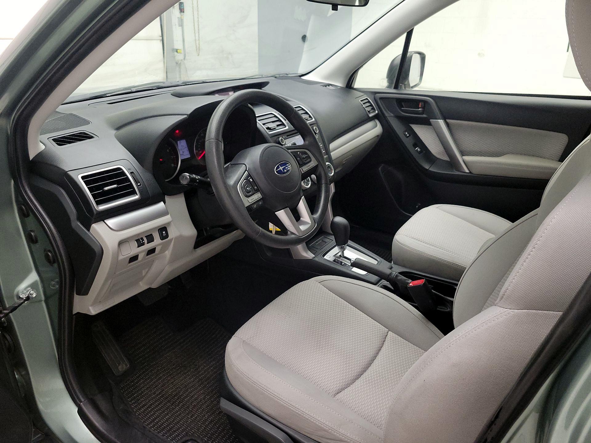 Thumbnail: 2017 Subaru Forester - 9