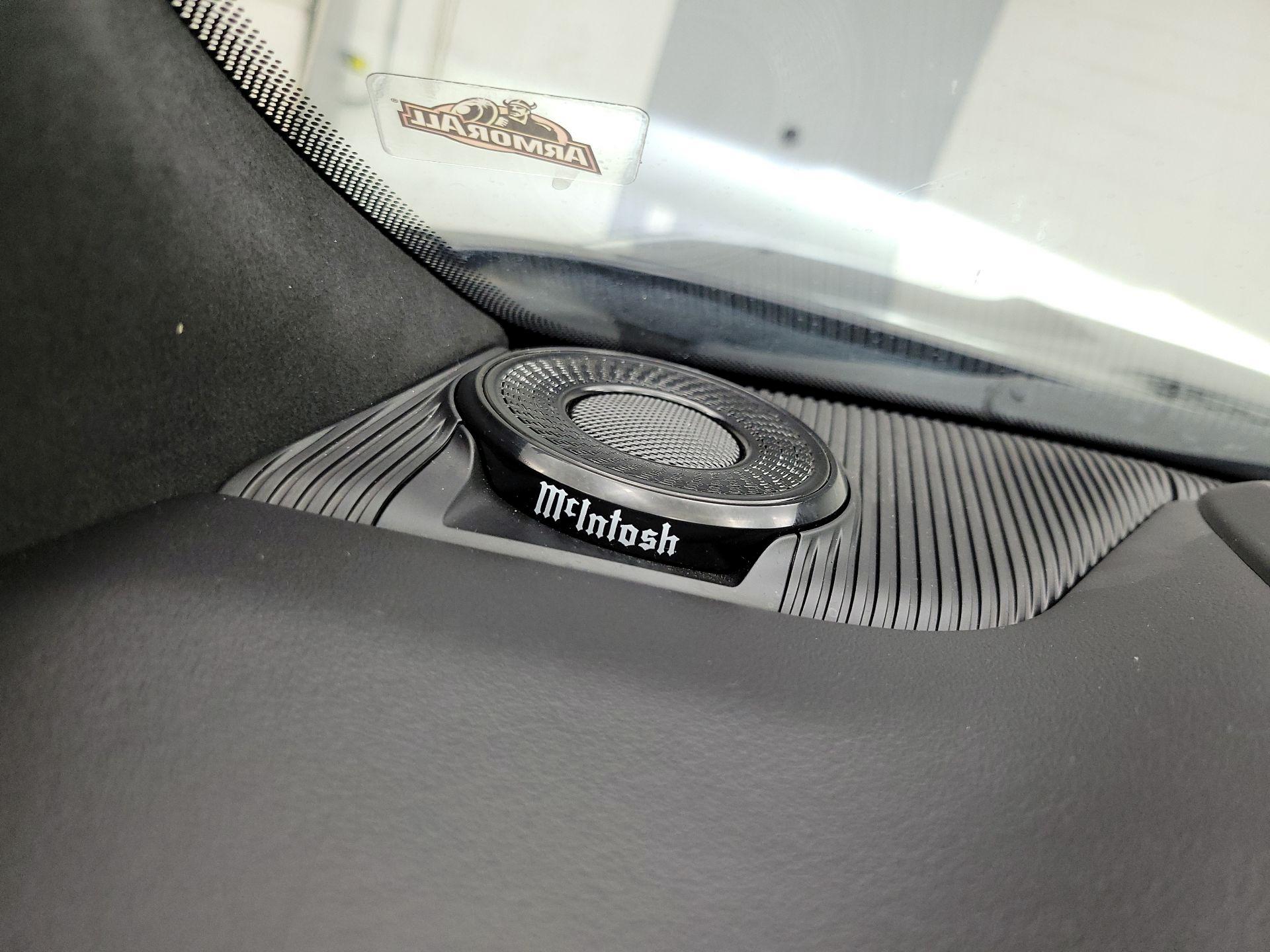 Thumbnail: 2022 Jeep Grand Wagoneer - 20