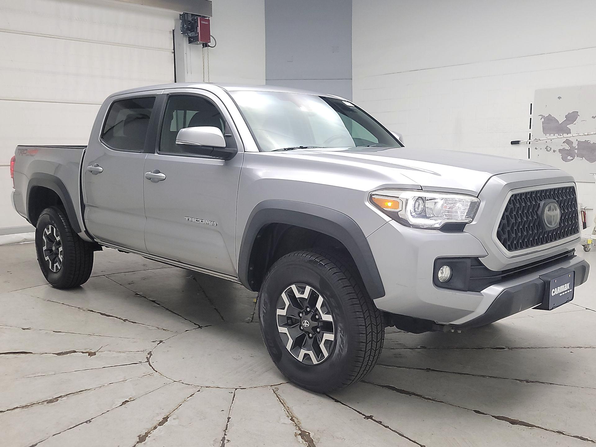 Thumbnail: 2018 Toyota Tacoma - 1