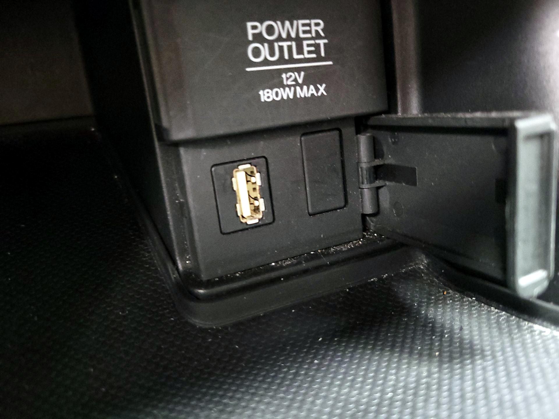 Thumbnail: 2015 Honda Accord - 18