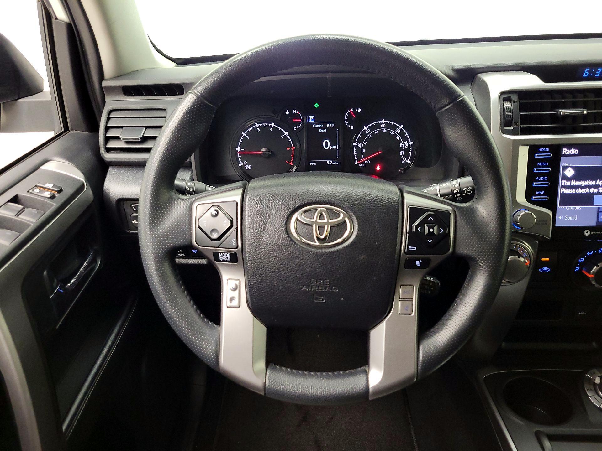 Thumbnail: 2022 Toyota 4Runner - 10