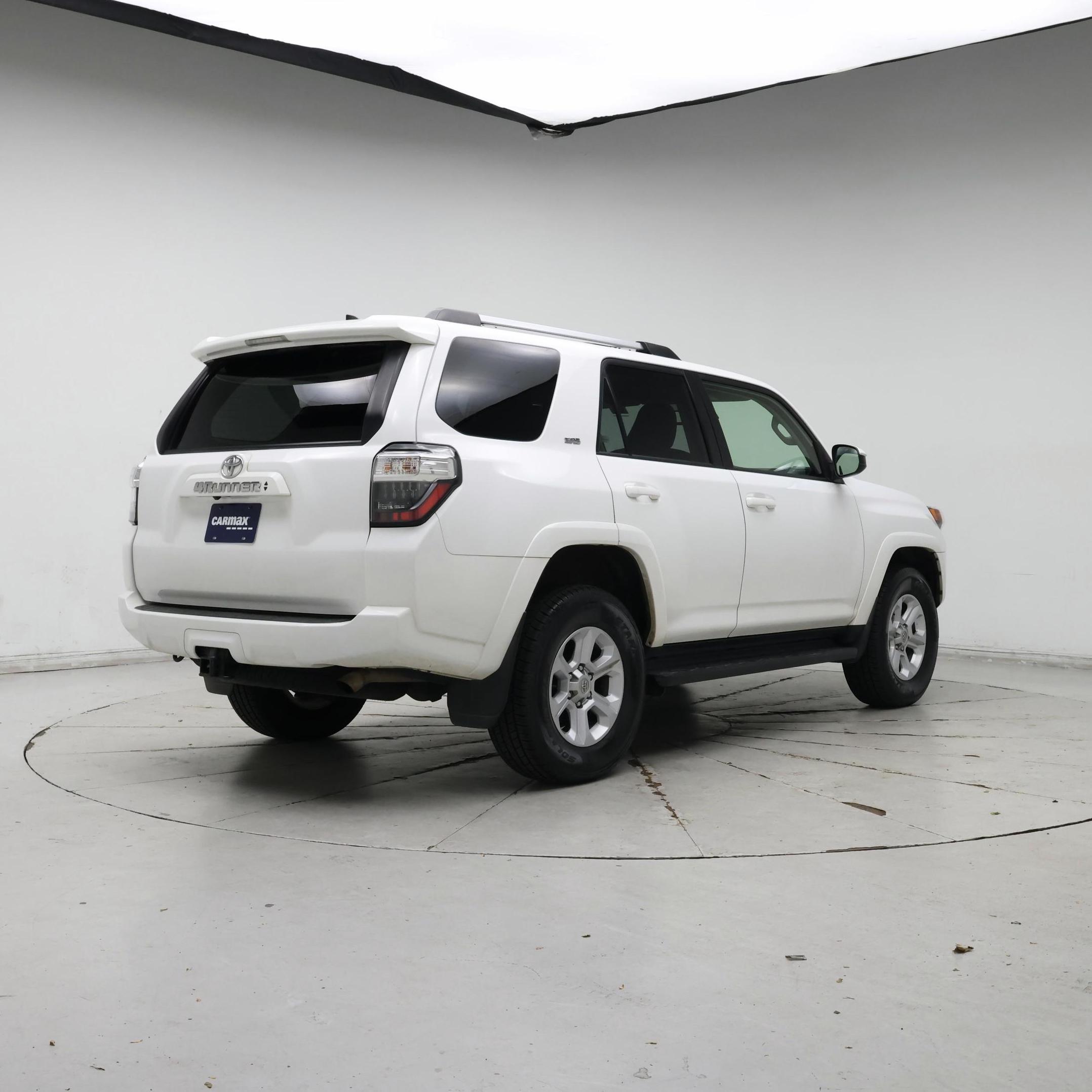 Thumbnail: 2022 Toyota 4Runner - 8