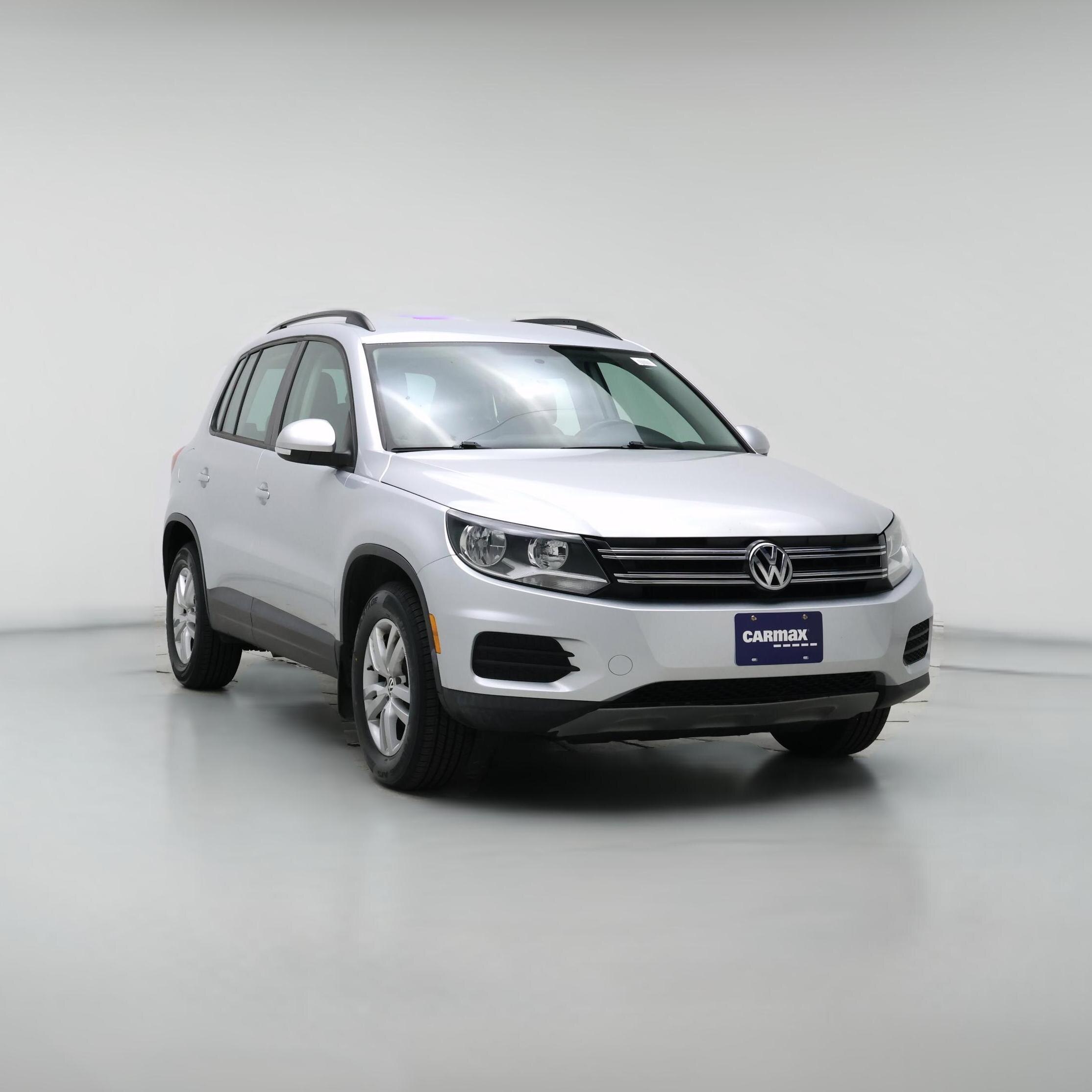 Thumbnail: 2015 Volkswagen Tiguan - 1
