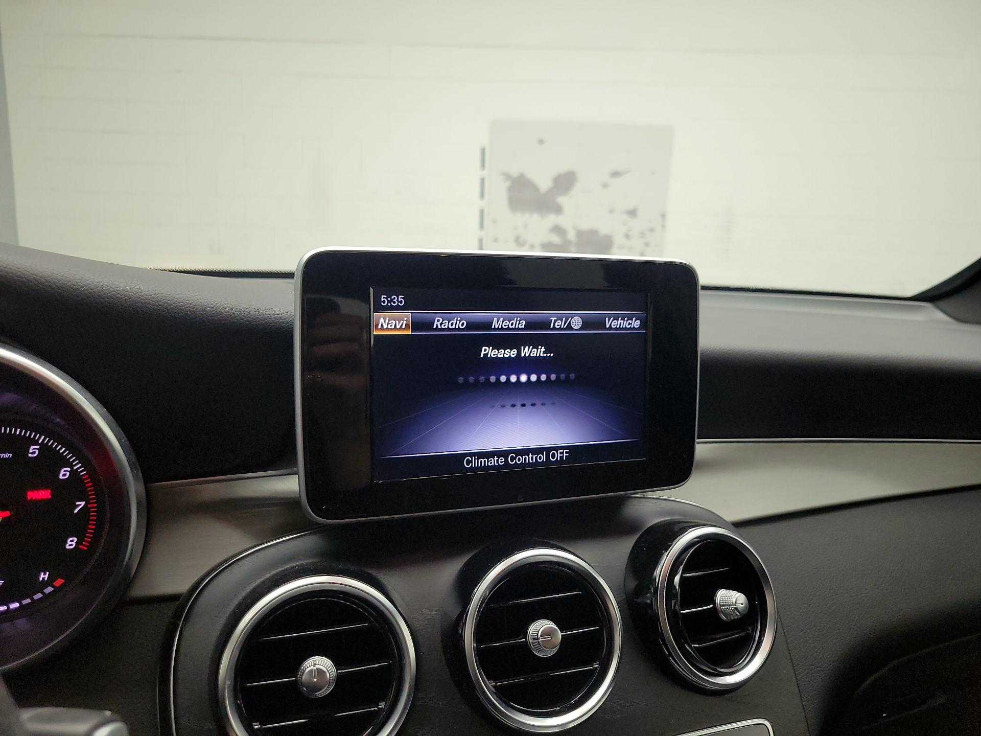 Thumbnail: 2019 Mercedes-Benz GLC - 12