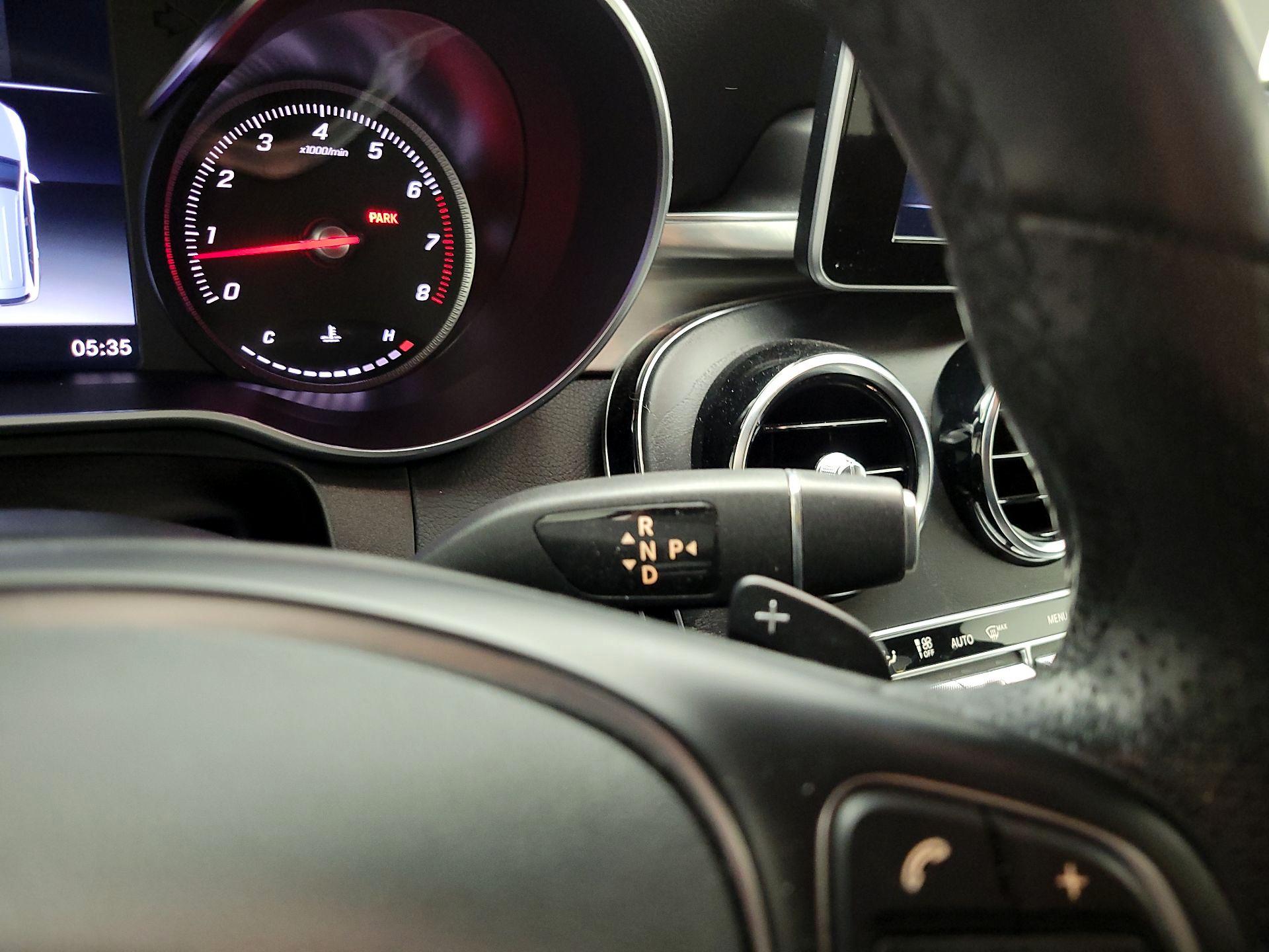 Thumbnail: 2019 Mercedes-Benz GLC - 16