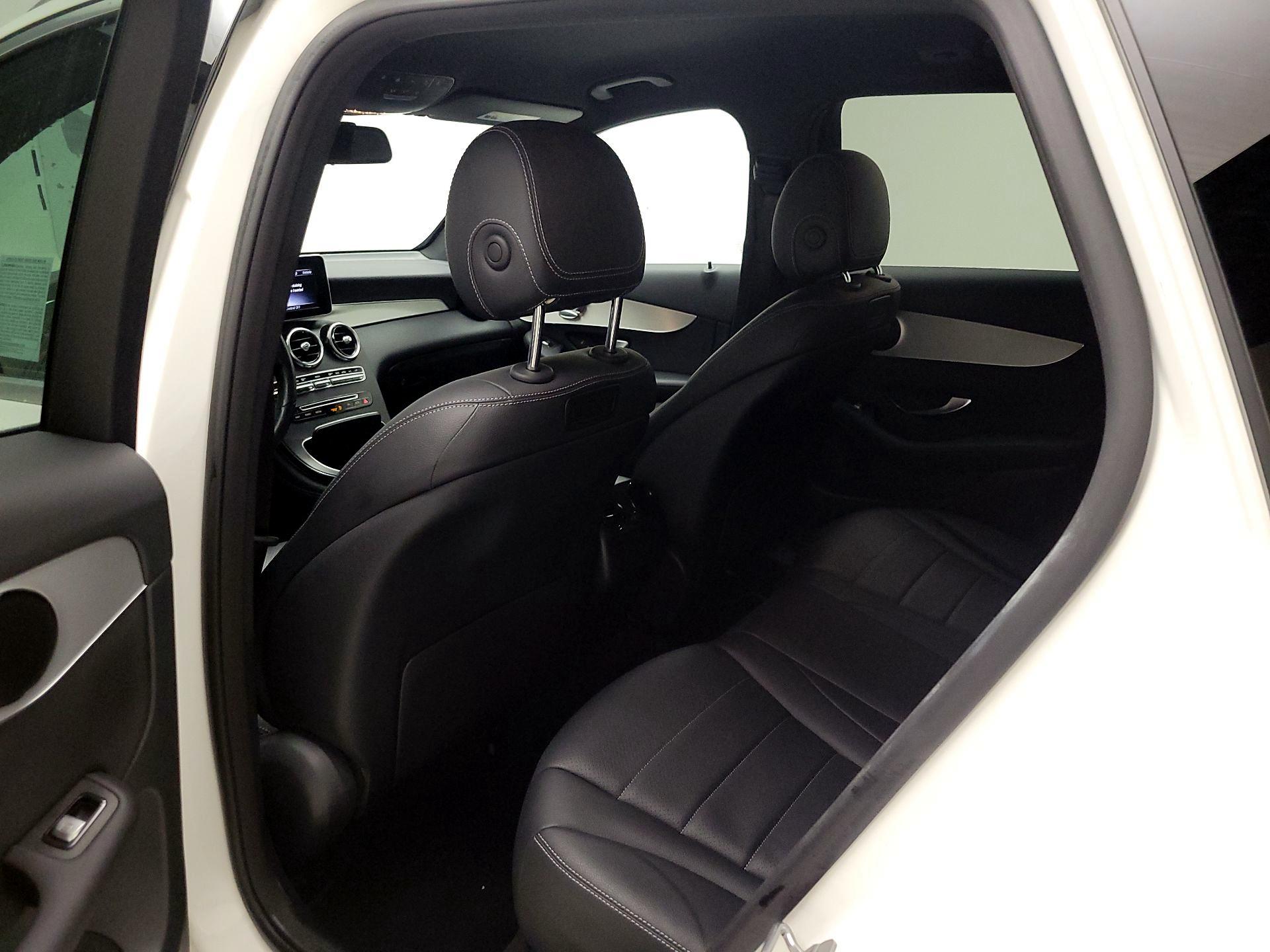 Thumbnail: 2019 Mercedes-Benz GLC - 18