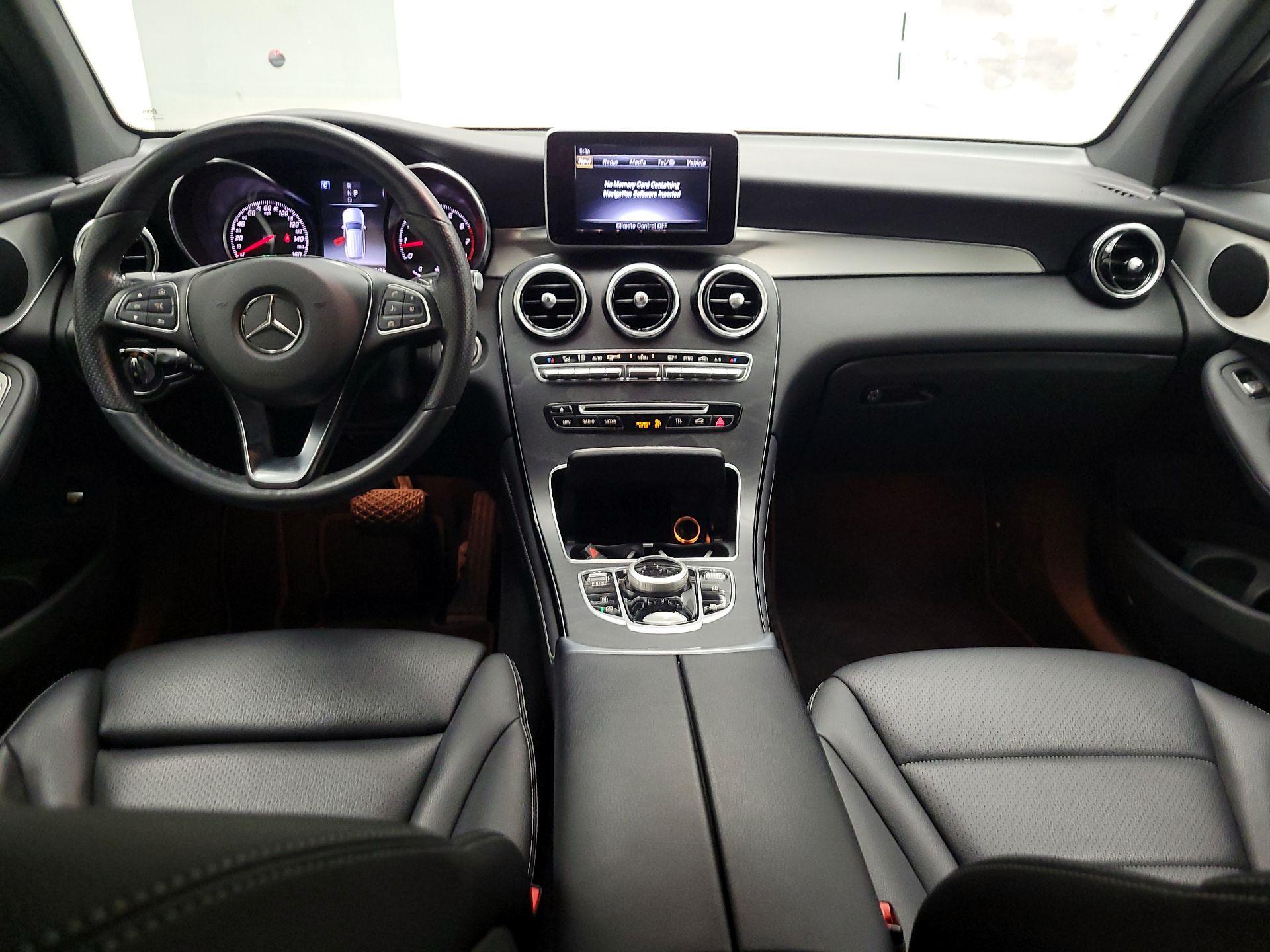 Thumbnail: 2019 Mercedes-Benz GLC - 8