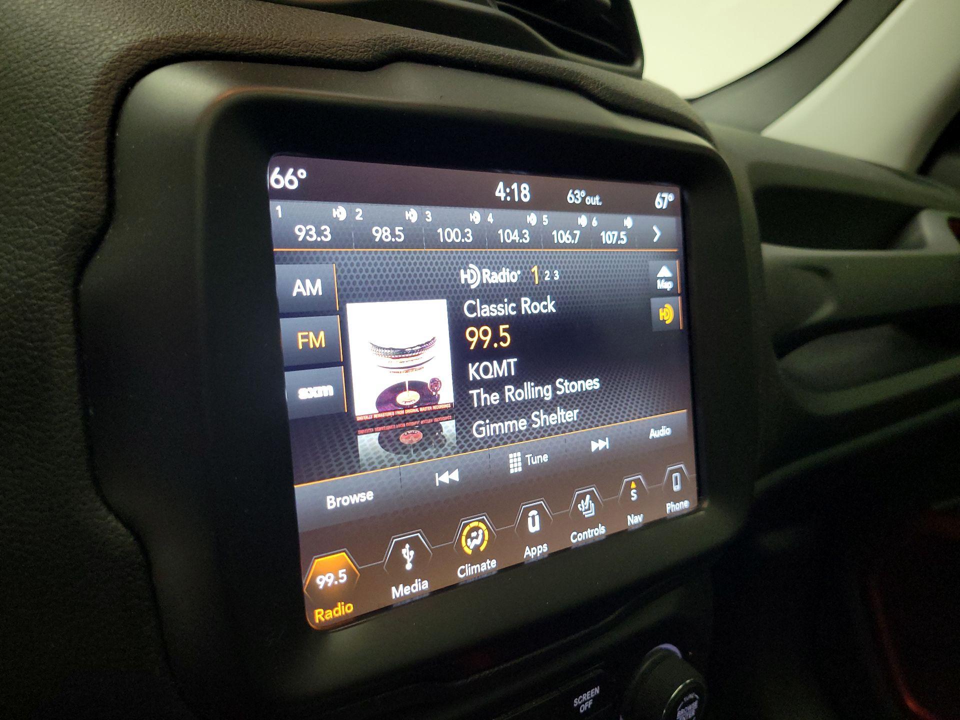 Thumbnail: 2019 Jeep Renegade - 14