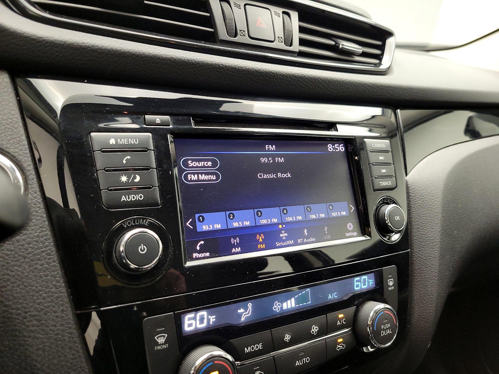 Thumbnail: 2020 Nissan Rogue Sport - 13