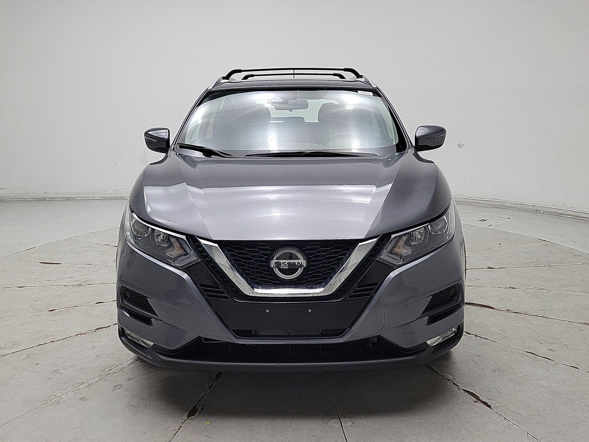 Thumbnail: 2020 Nissan Rogue Sport - 2