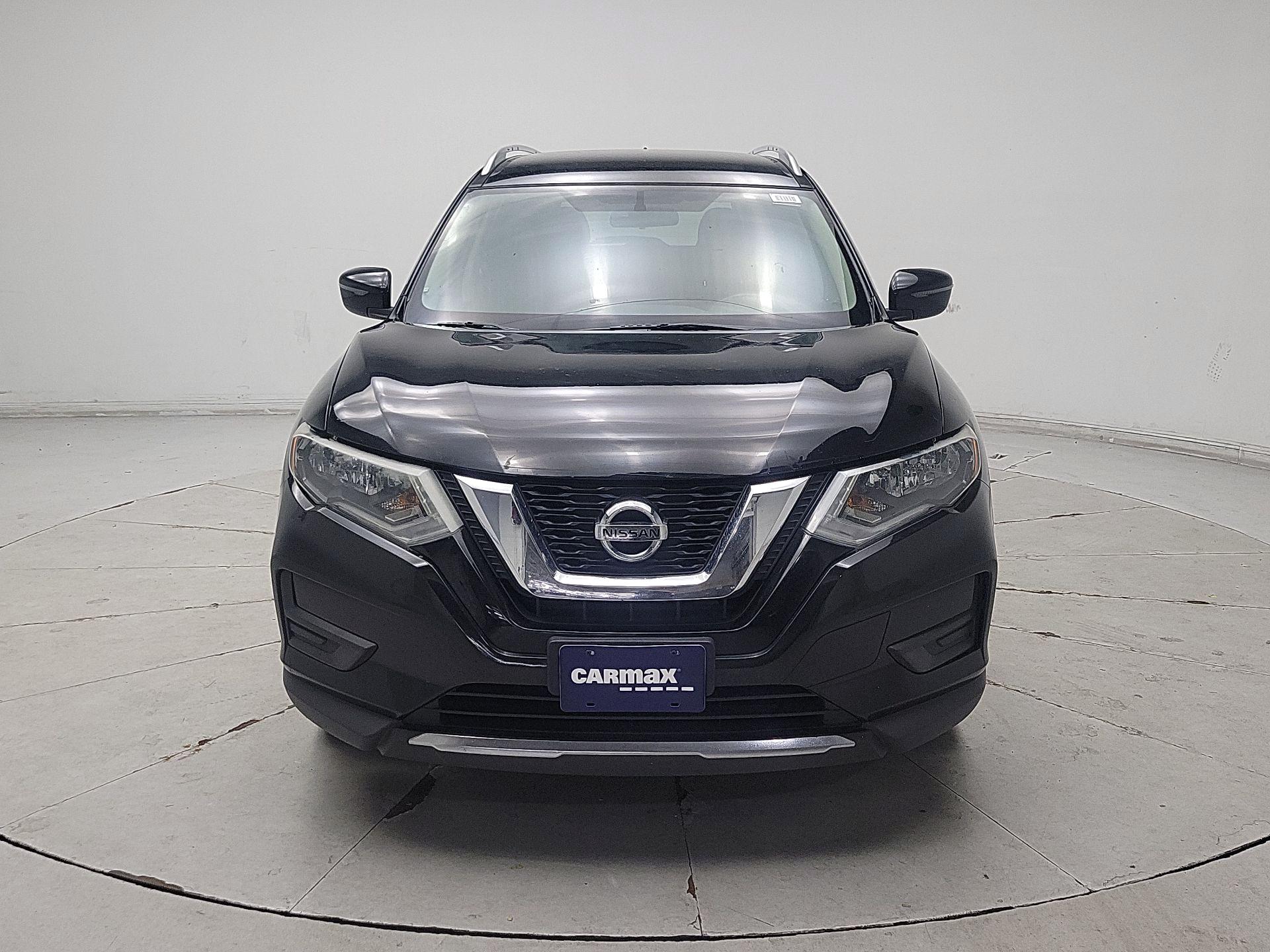 Thumbnail: 2017 Nissan Rogue - 2