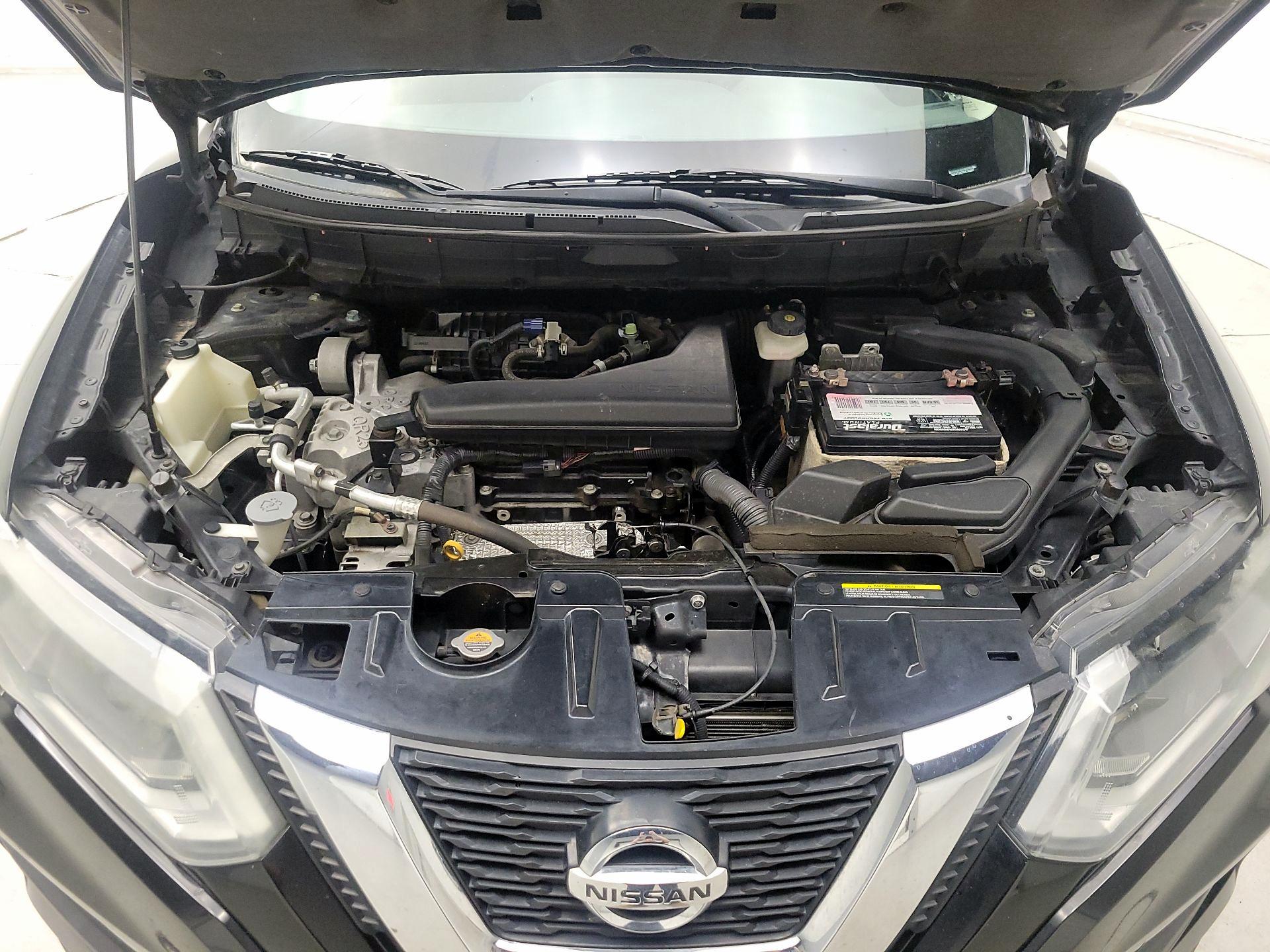 Thumbnail: 2017 Nissan Rogue - 20