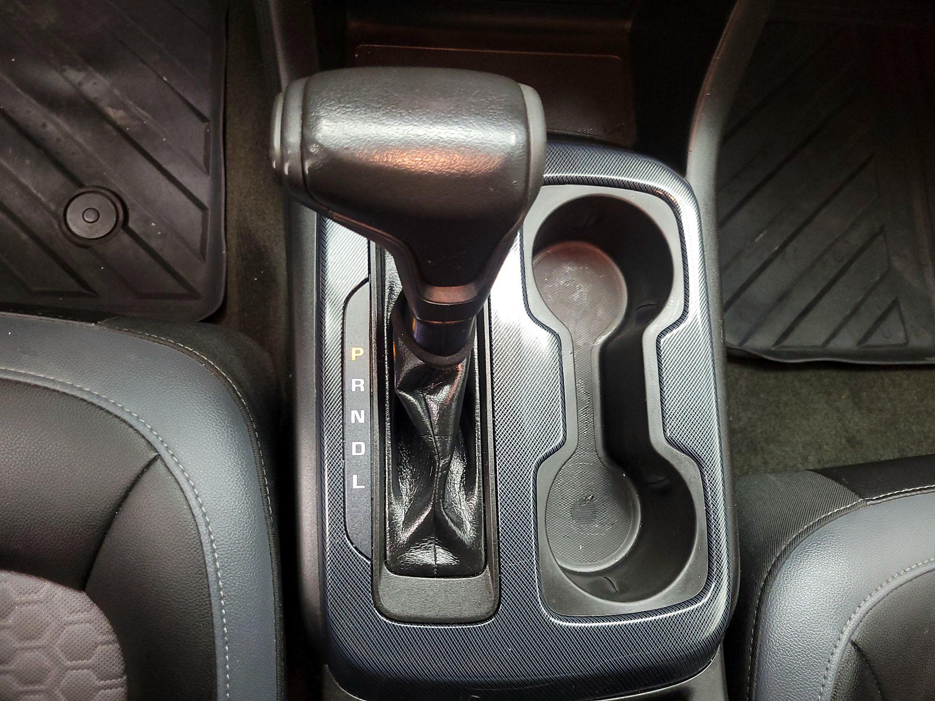 Thumbnail: 2017 Chevrolet Colorado - 17