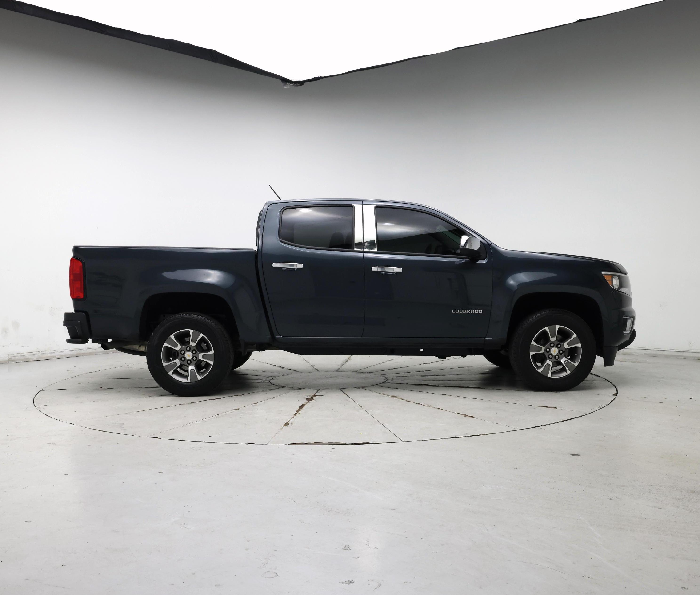 Thumbnail: 2017 Chevrolet Colorado - 7