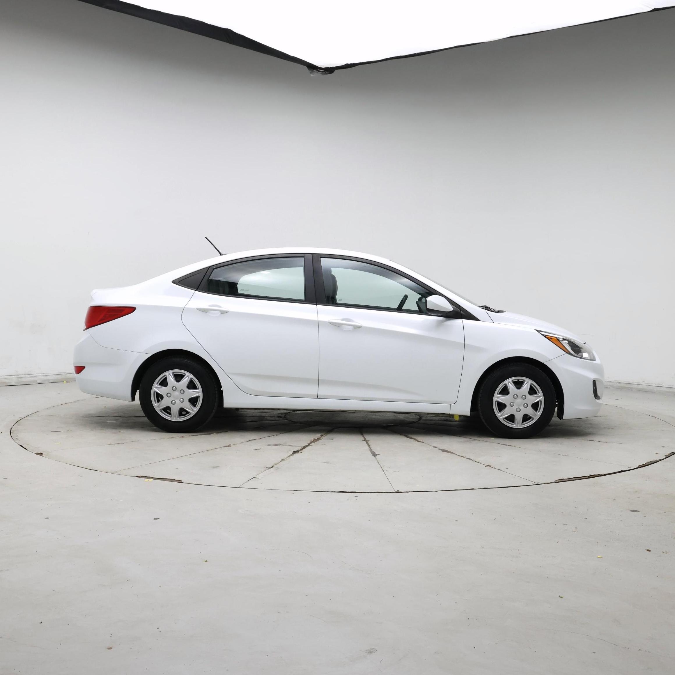 Thumbnail: 2017 Hyundai Accent - 7