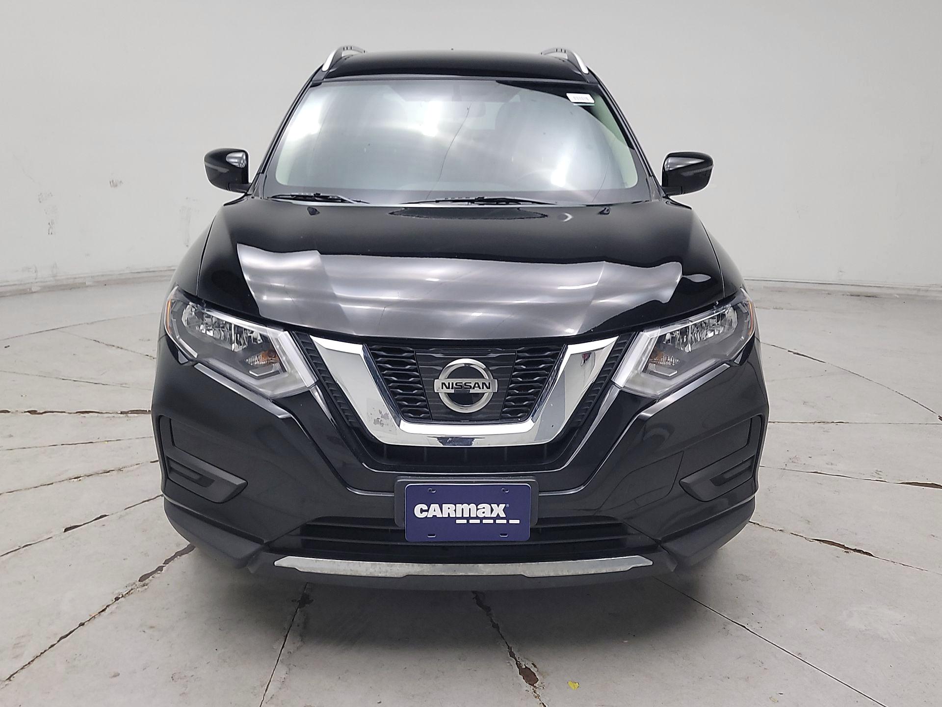 Thumbnail: 2017 Nissan Rogue - 2