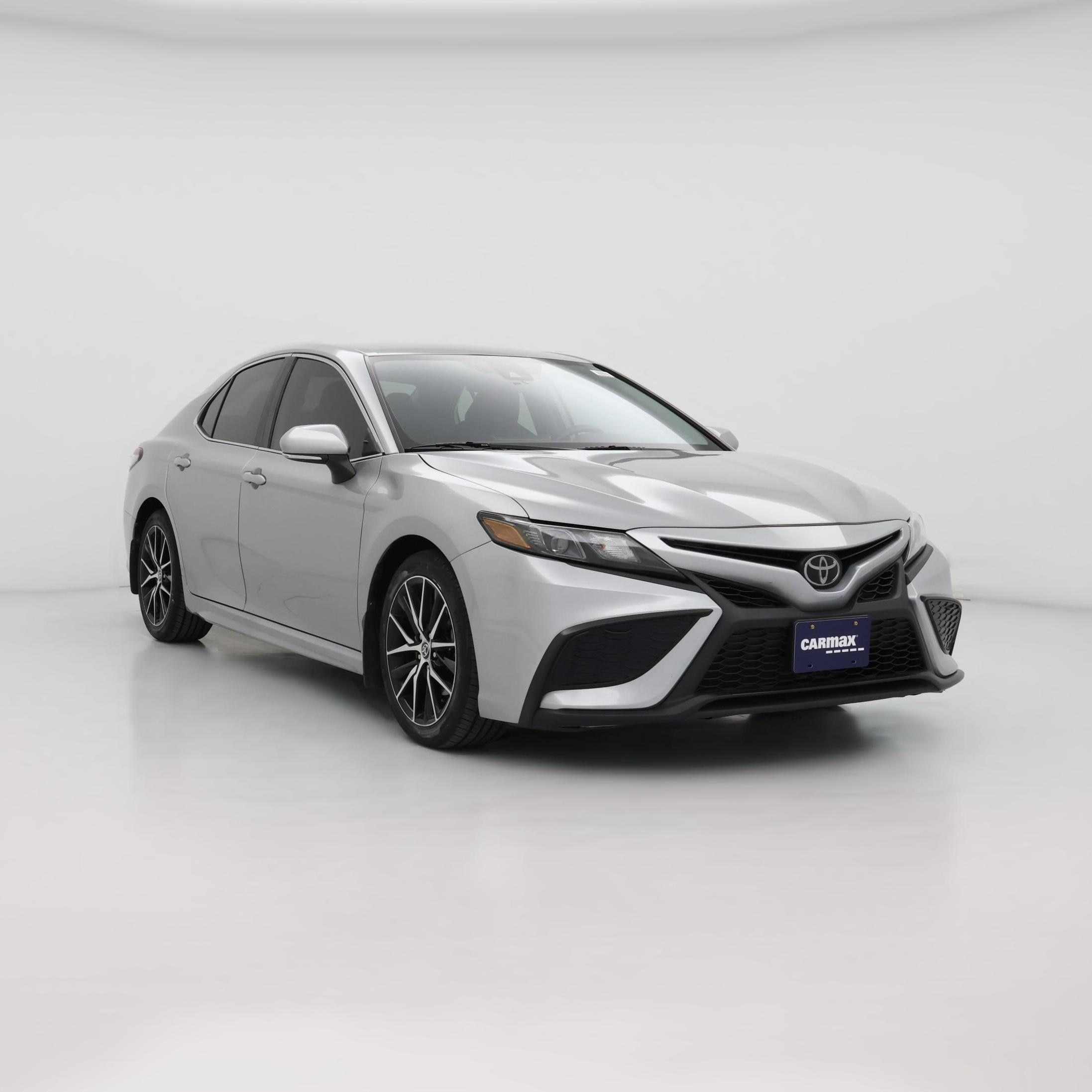 Thumbnail: 2022 Toyota Camry - 1