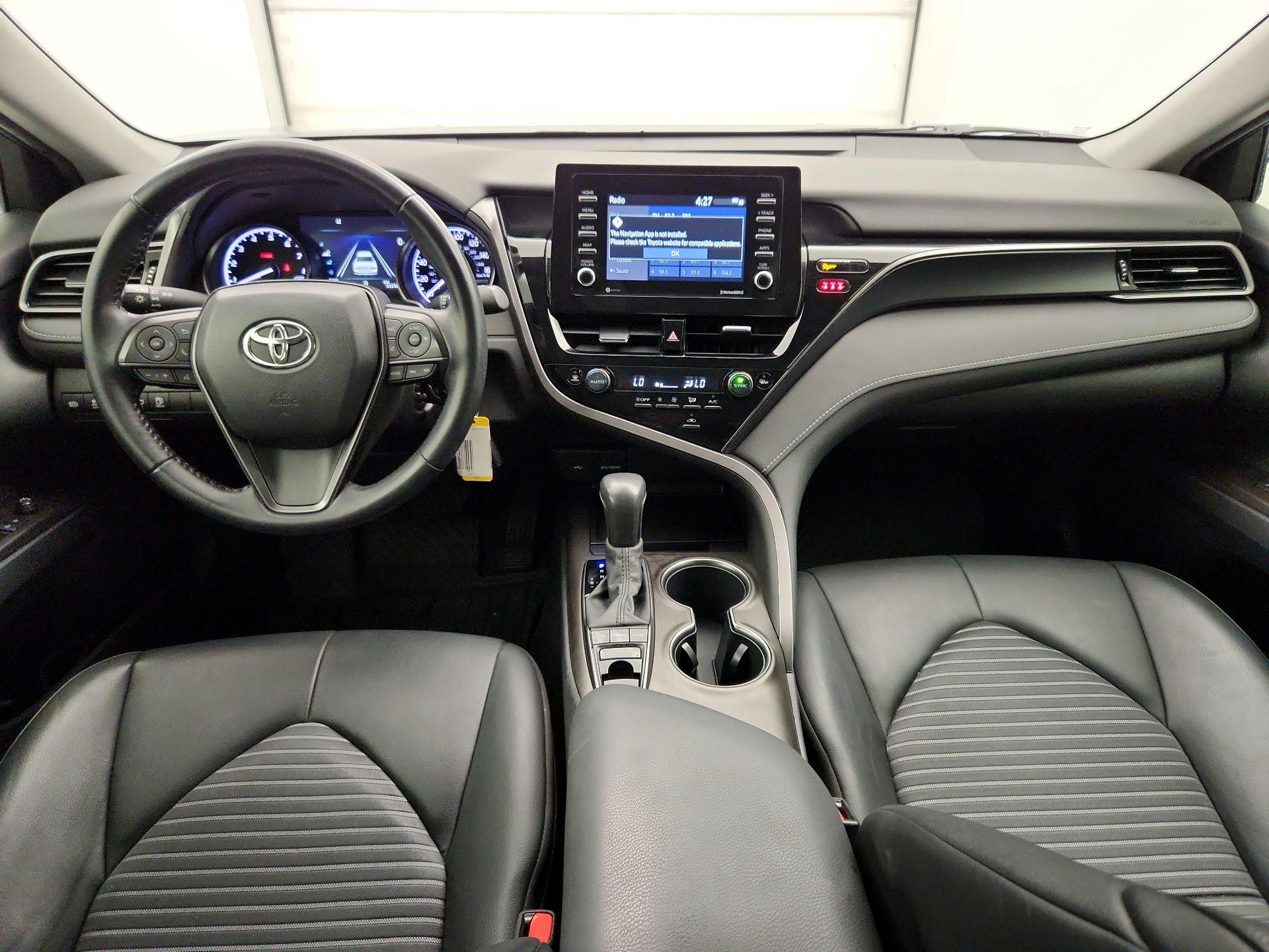 Thumbnail: 2022 Toyota Camry - 9