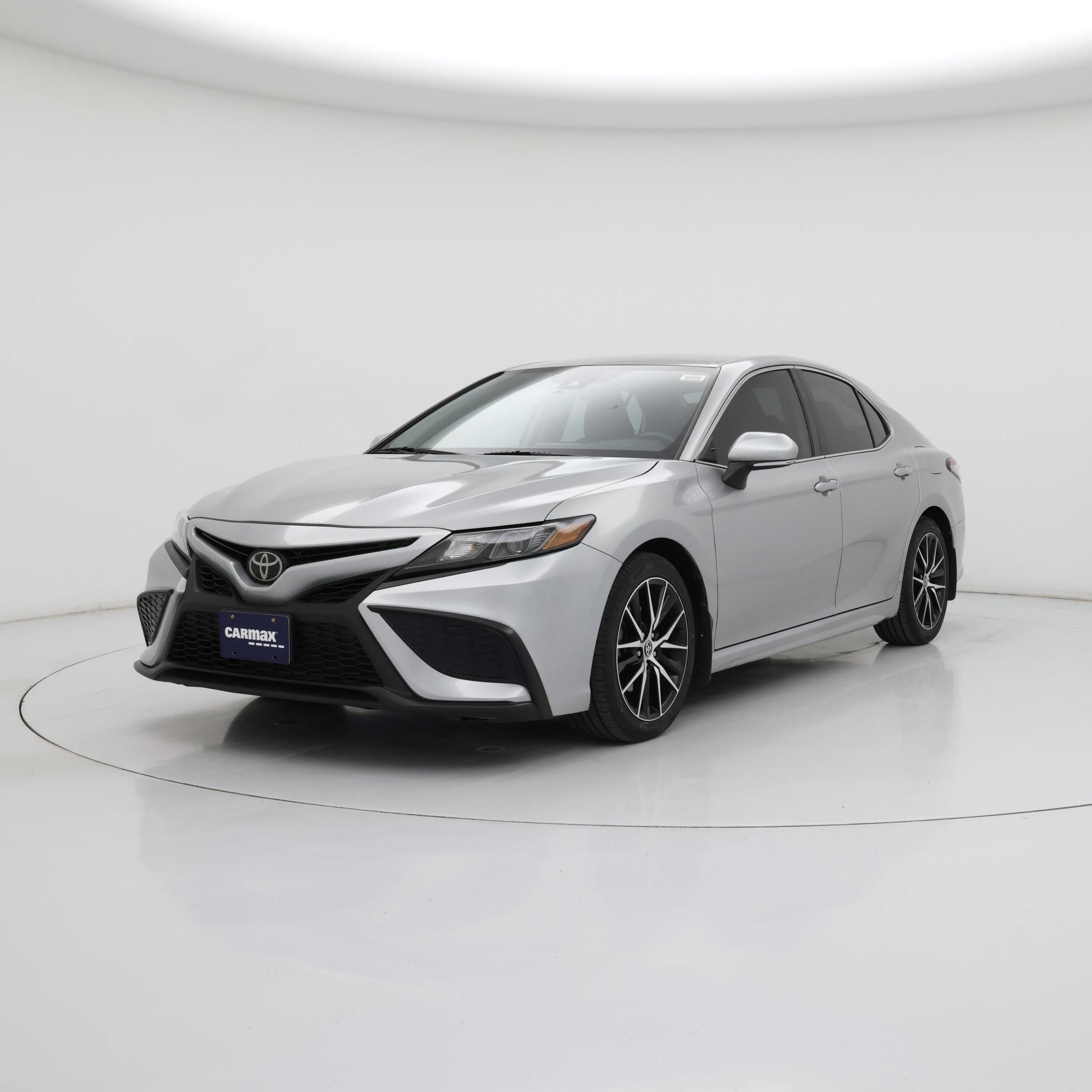 Thumbnail: 2022 Toyota Camry - 4
