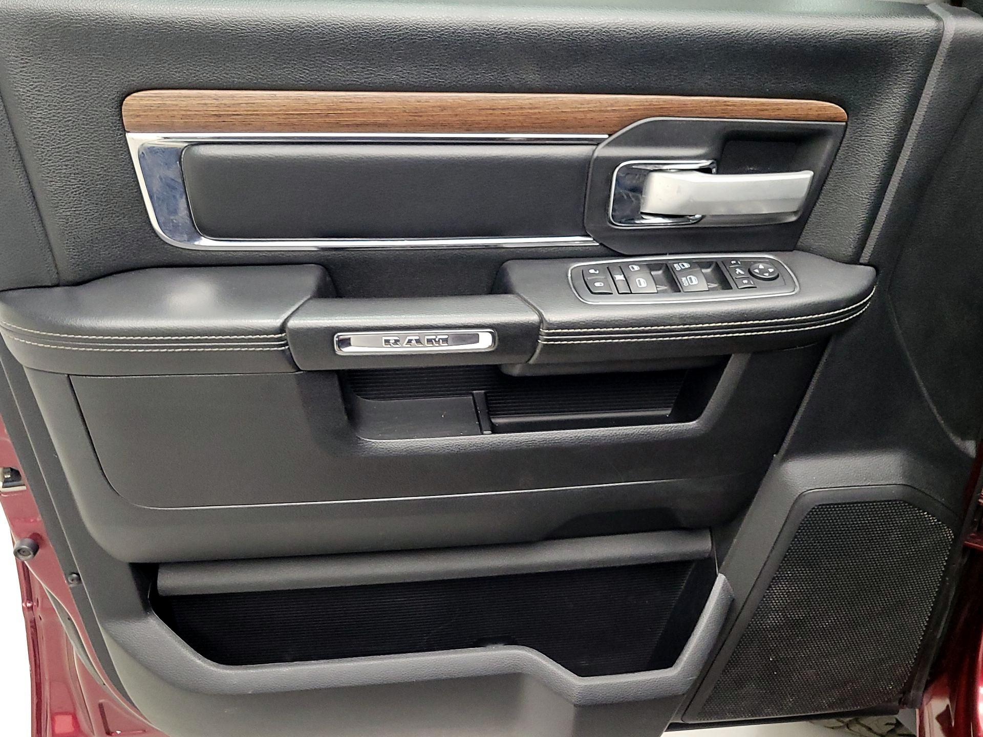 Thumbnail: 2016 RAM 2500 - 10