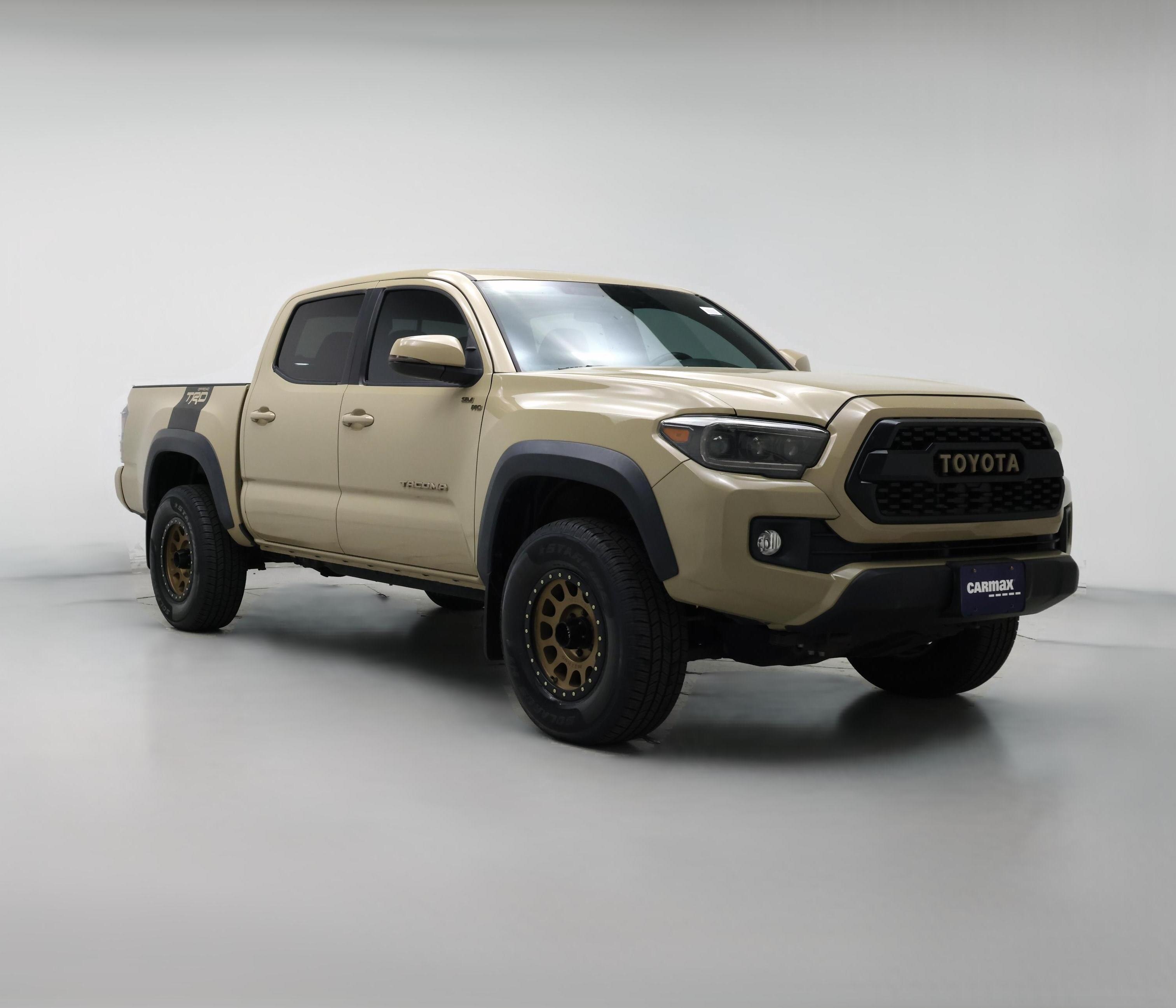 Thumbnail: 2017 Toyota Tacoma - 1