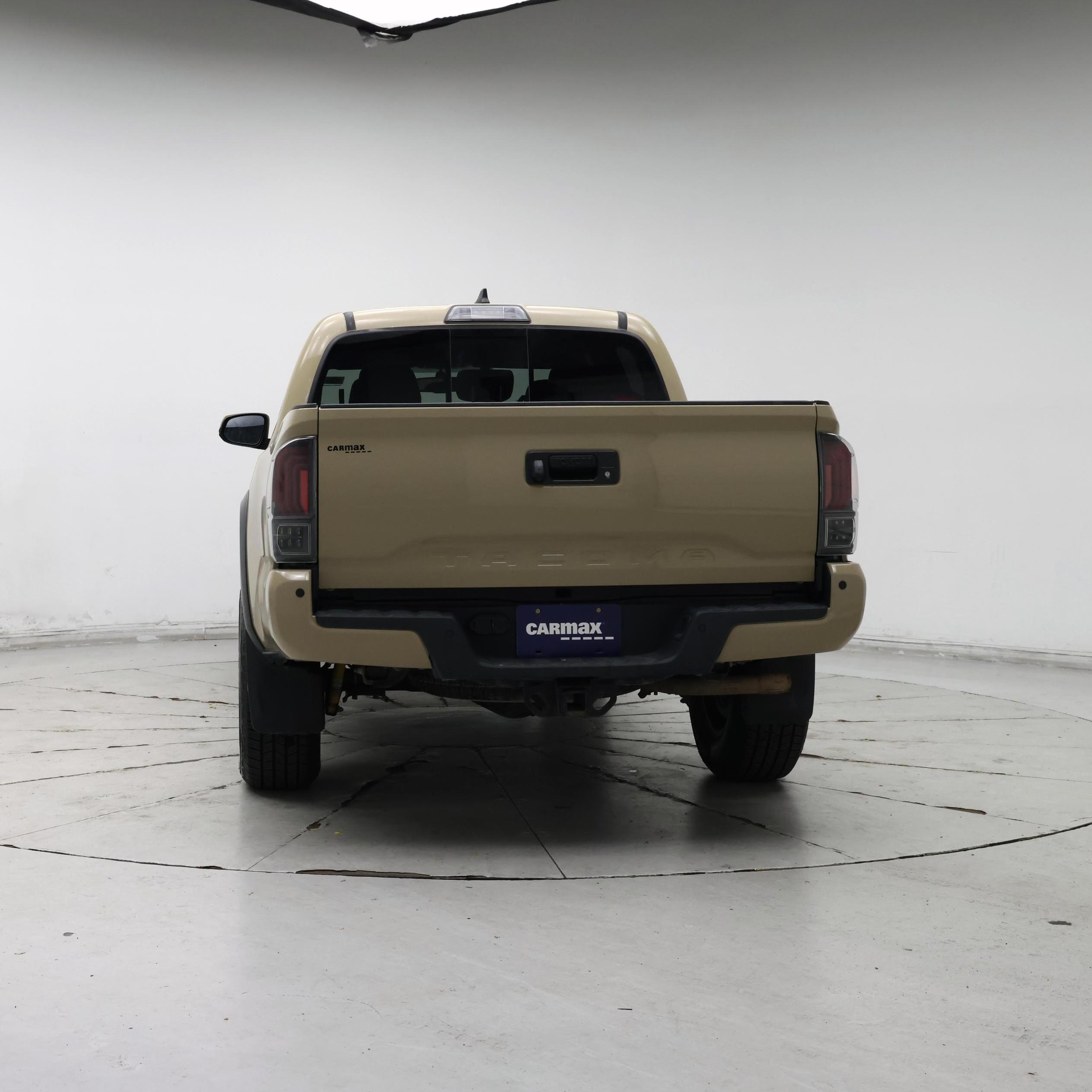 Thumbnail: 2017 Toyota Tacoma - 6